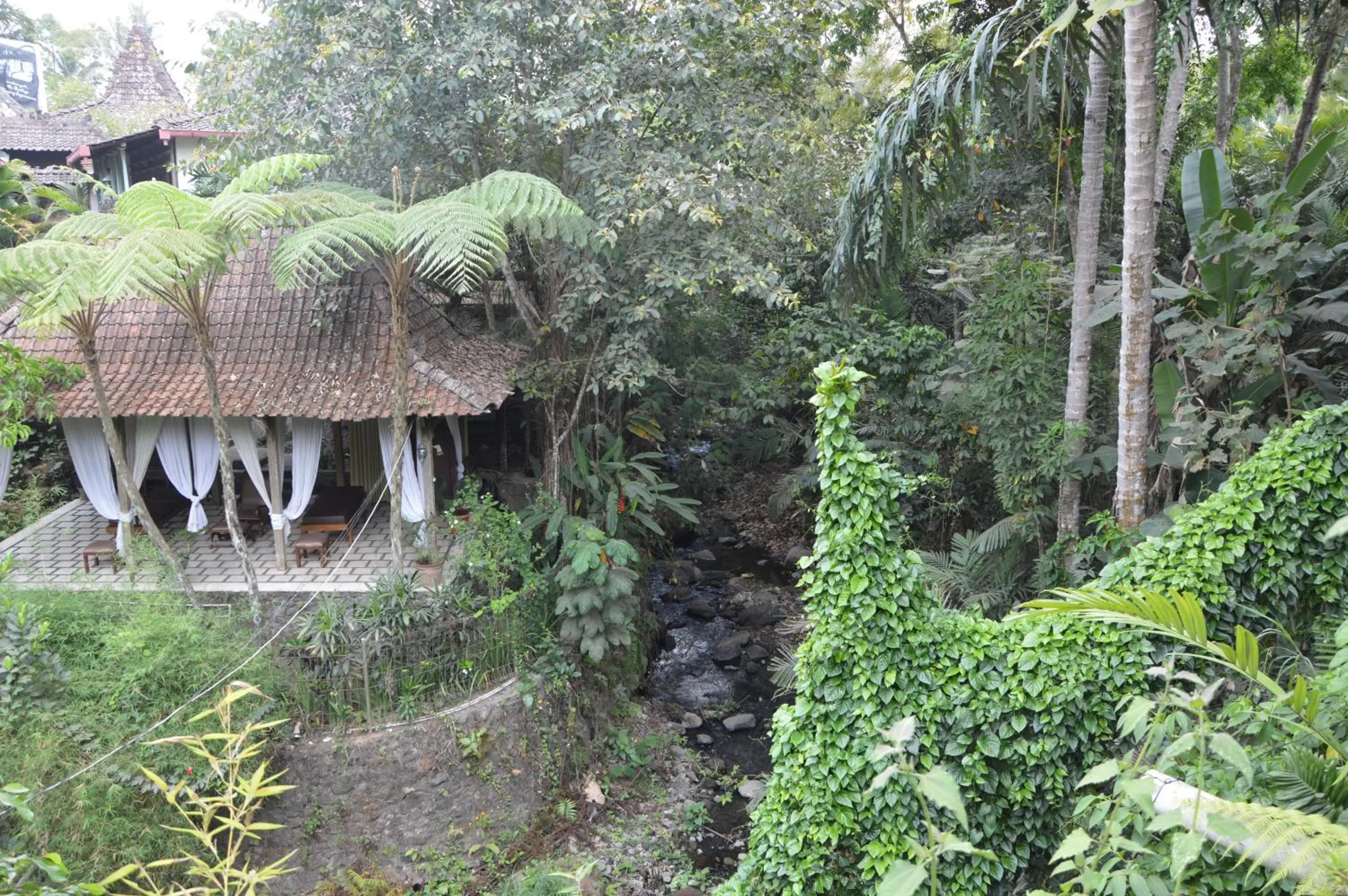 Spa and wellness centre/facilities in Joglo Plawang Villa & Resort