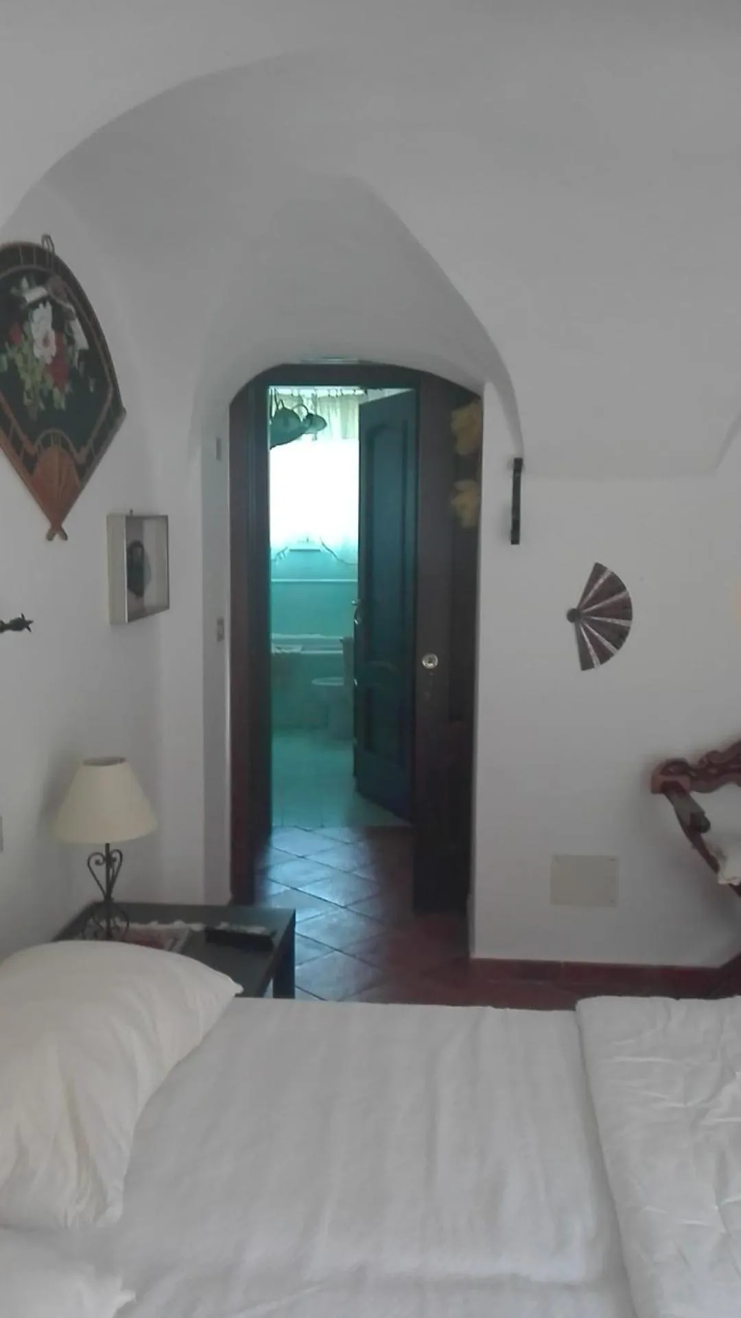 Photo of the whole room, Bed in Il Pozzo e il Melograno