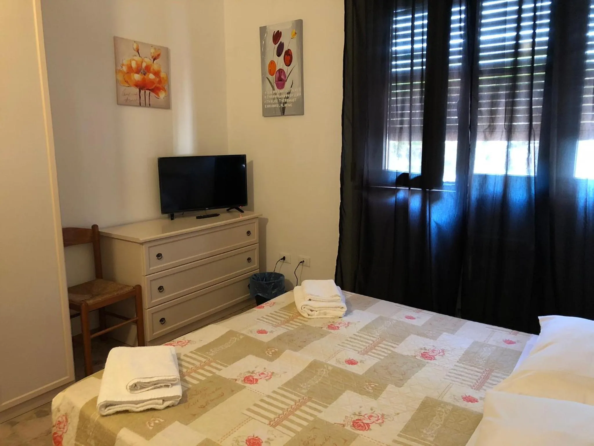 Bed in Home Sweet Home B&B