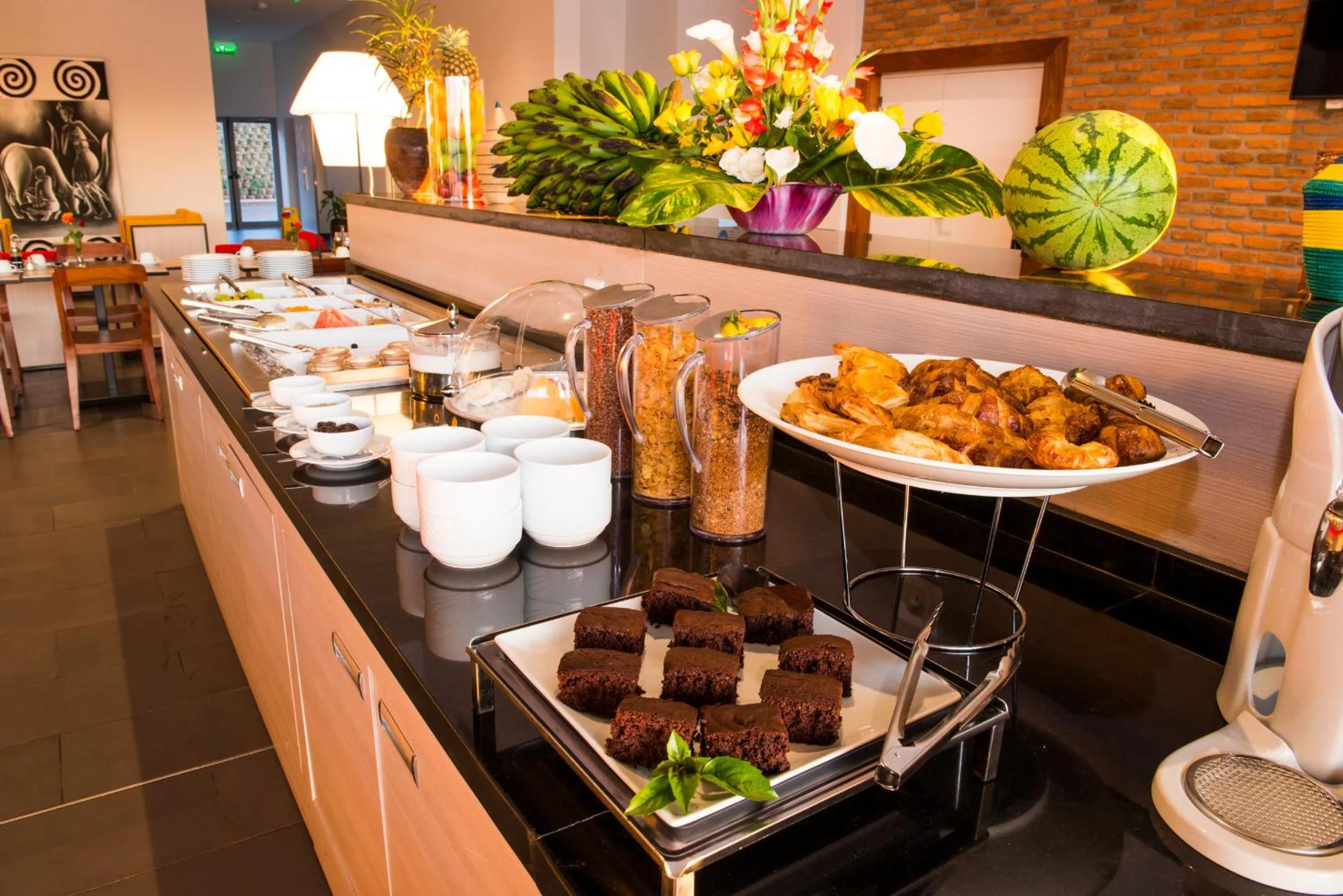 Food and drinks in Onomo Hotel Kigali