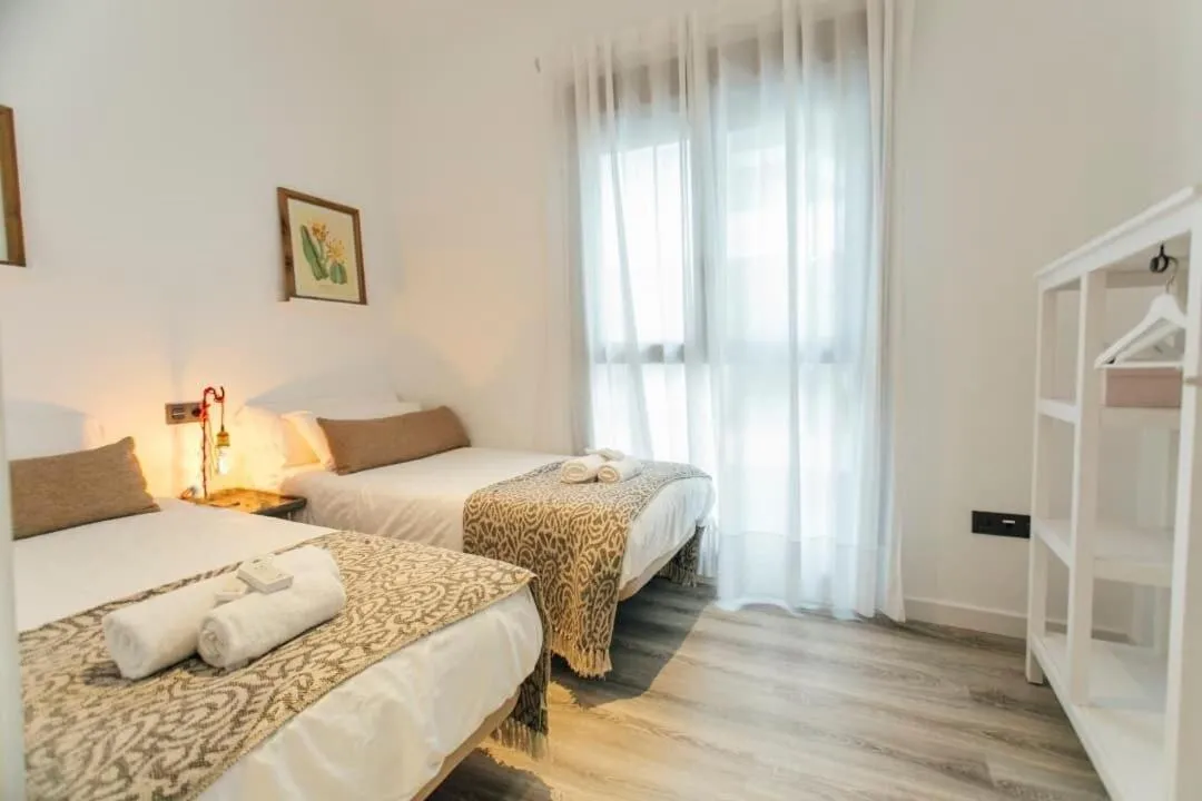 Other, Bed in Bright and modern 2D apartment - Seville center