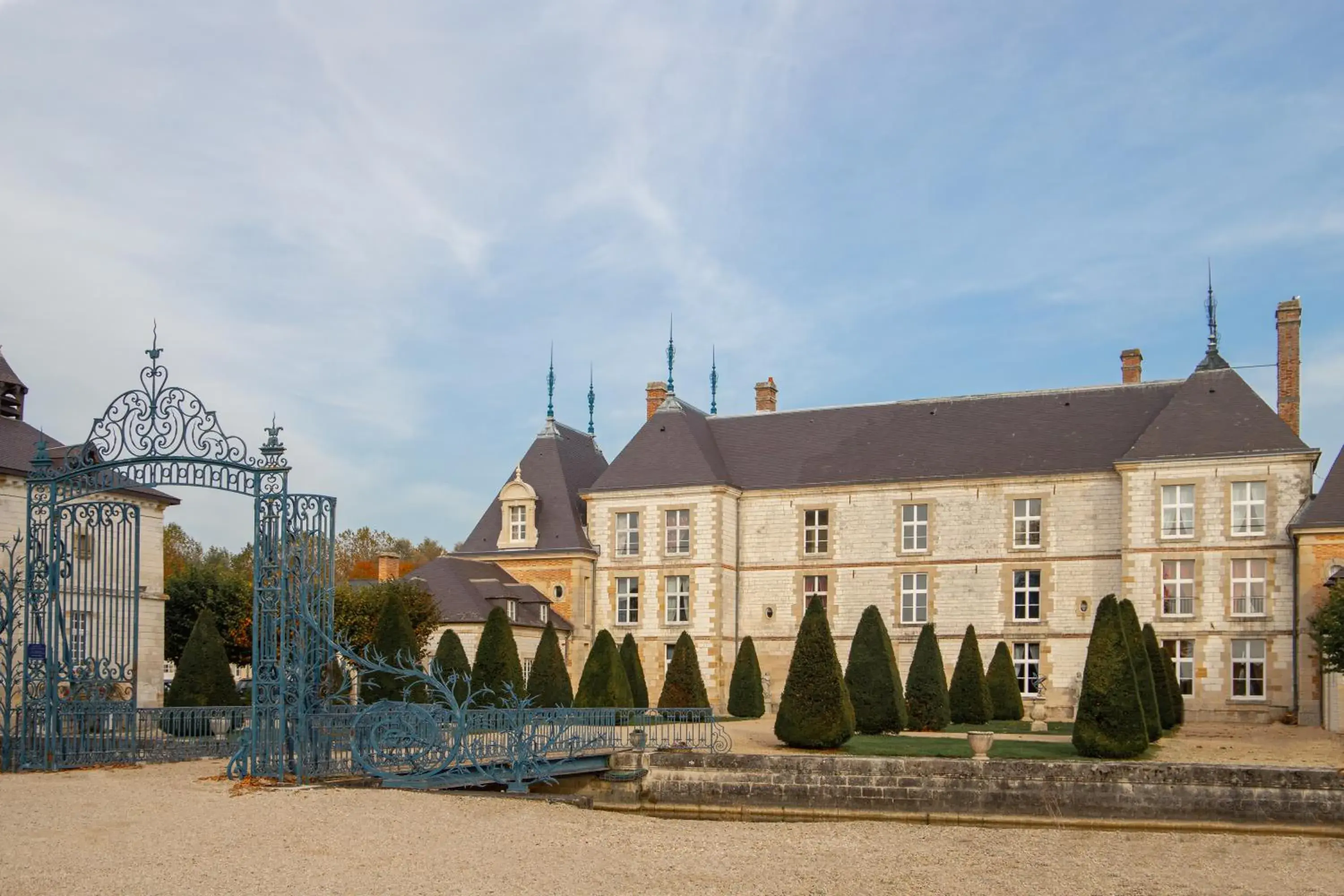 Château de Vitry-la-Ville Château de Vitry-la-Ville