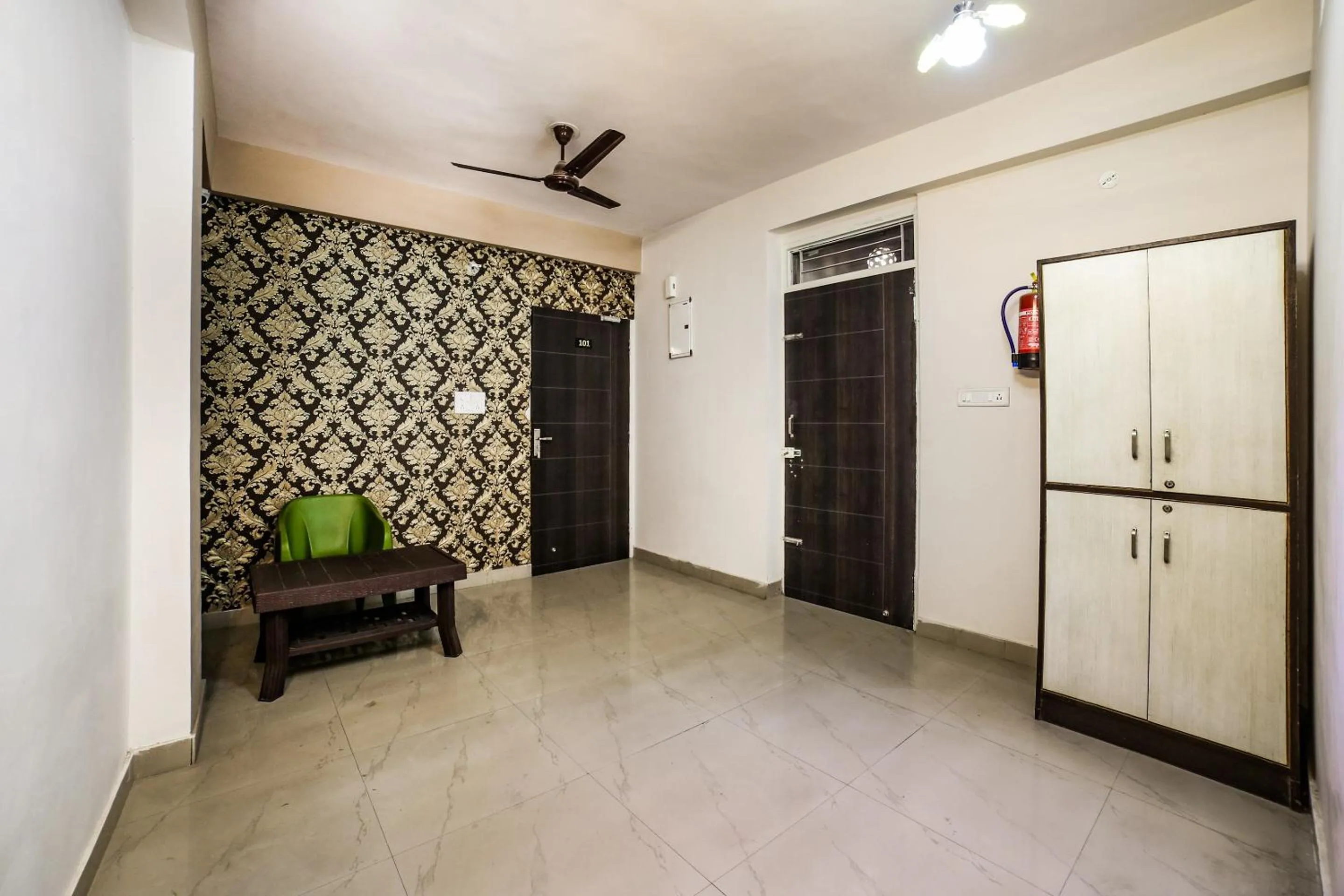 Lobby or reception in Hotel O AARAV HOTEL