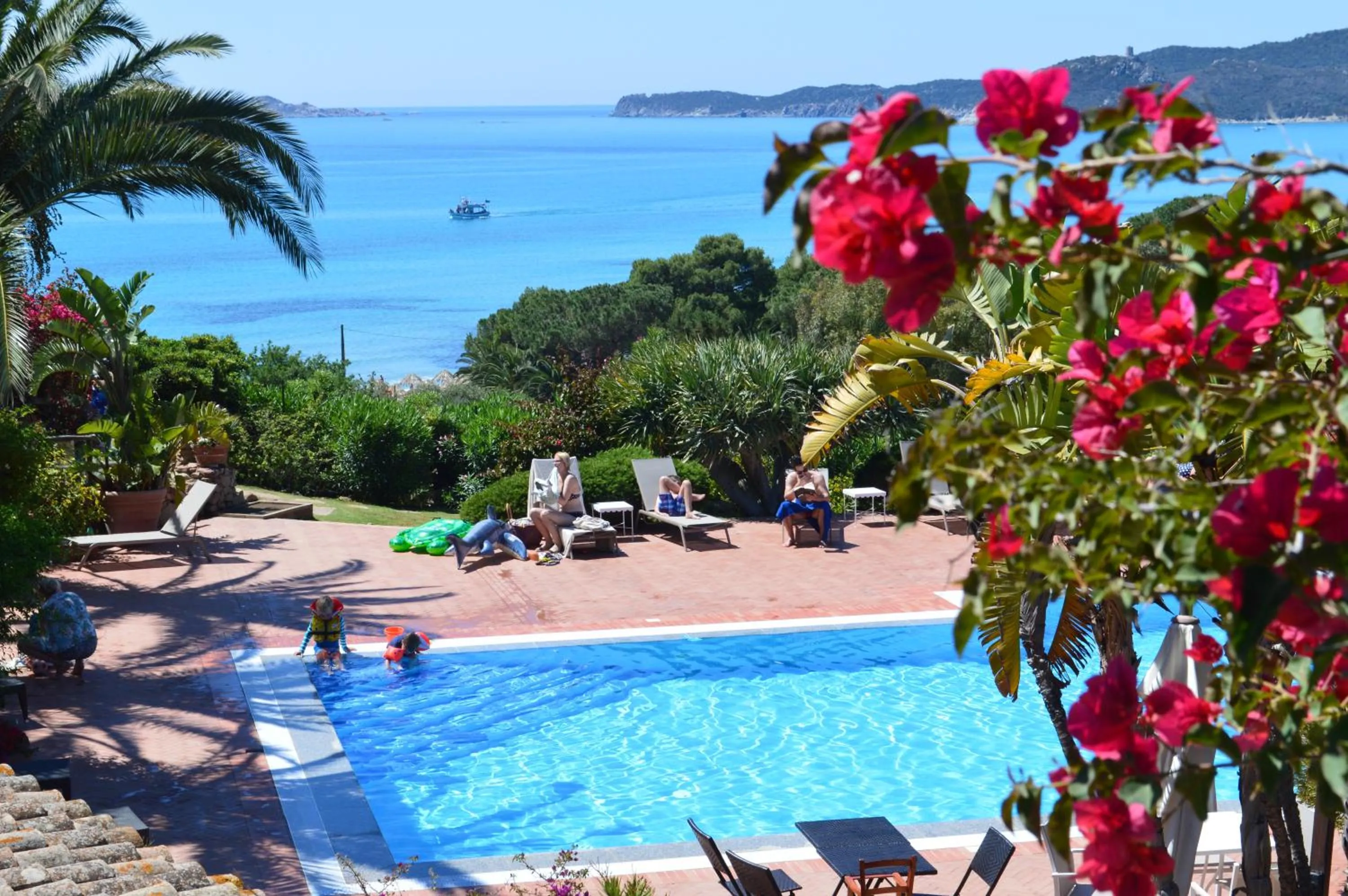 Swimming pool in Residence Fenicia