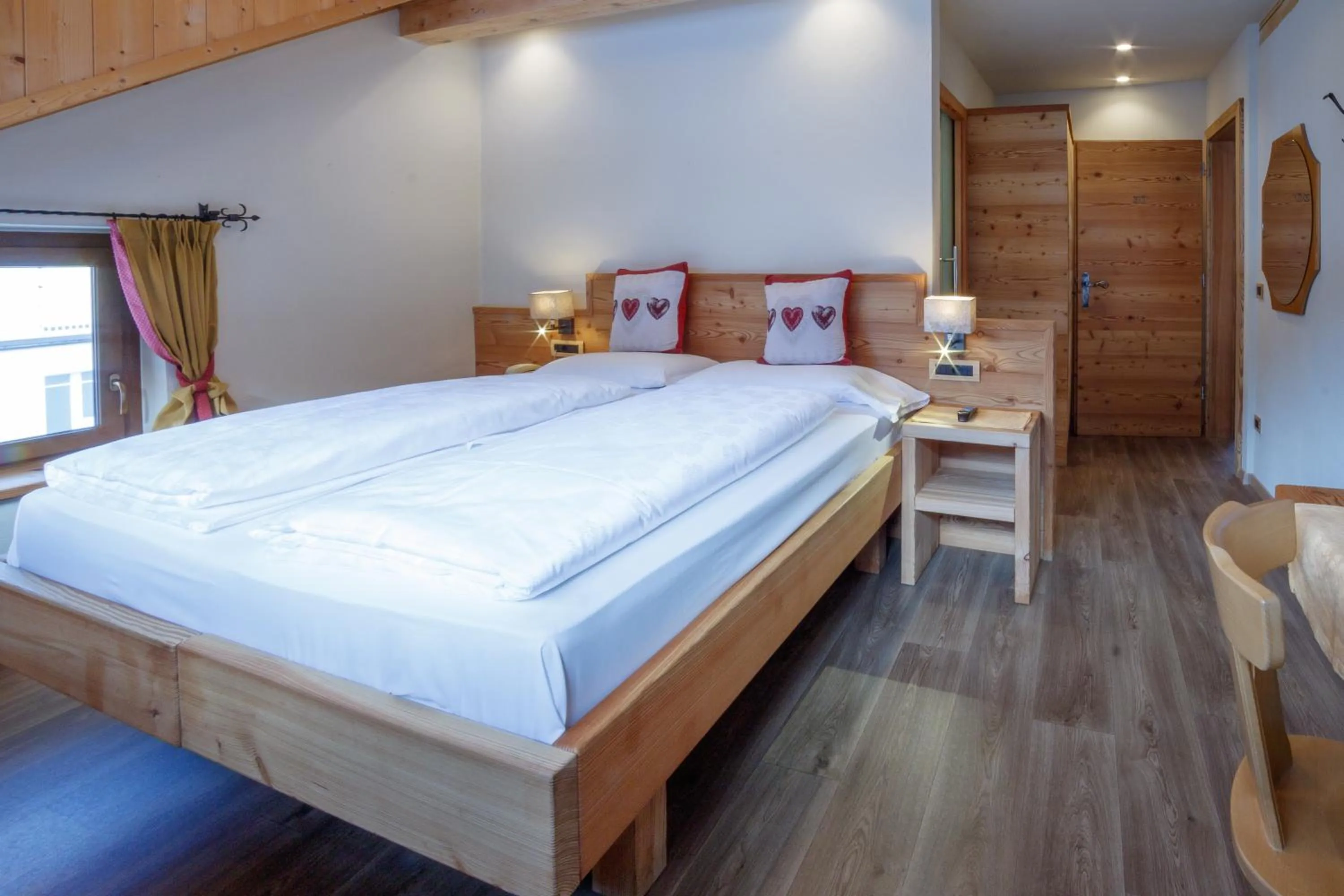 Bed in Hotel Garni Snaltnerhof