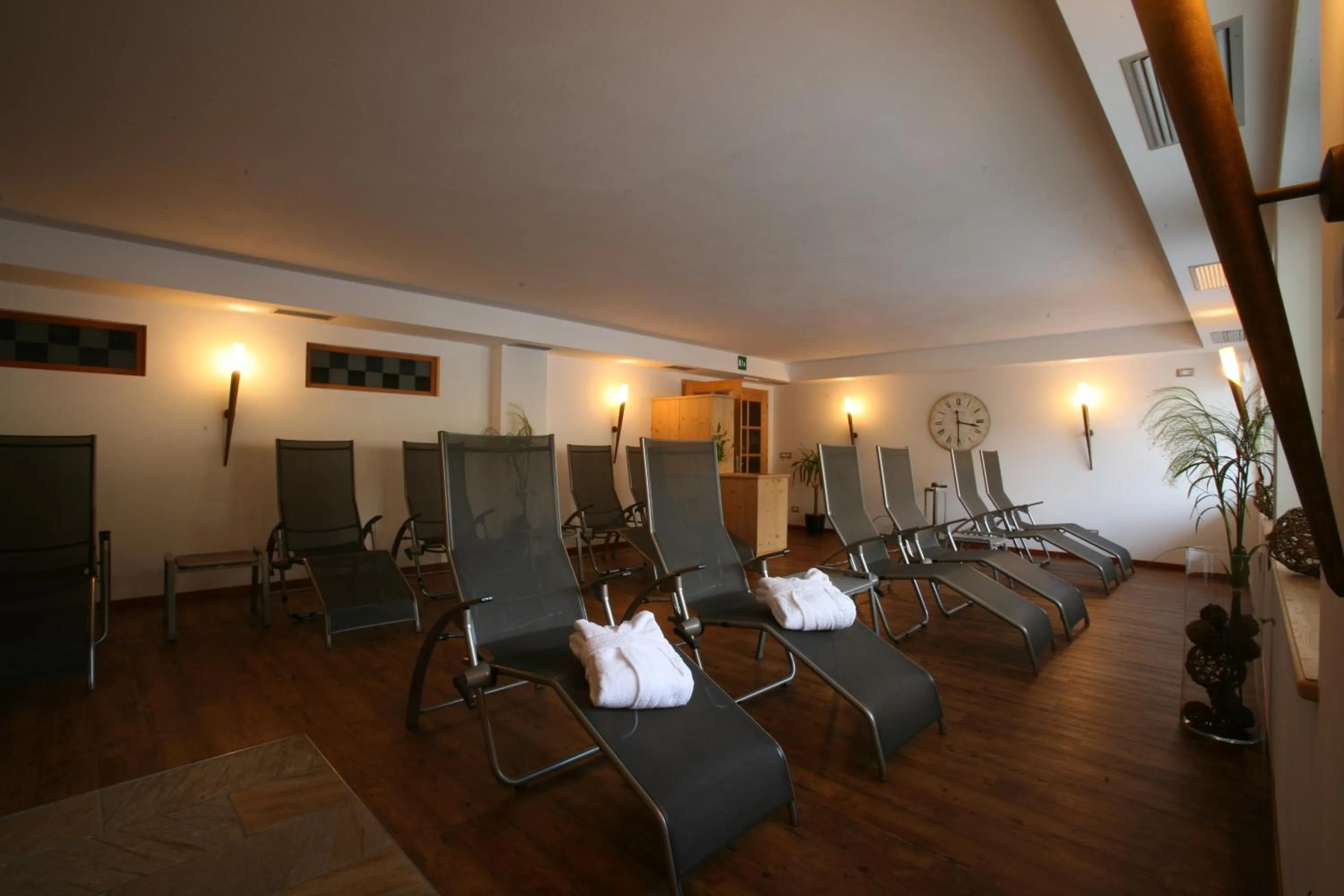 Spa and wellness centre/facilities in Garni Hotel Bel Vert