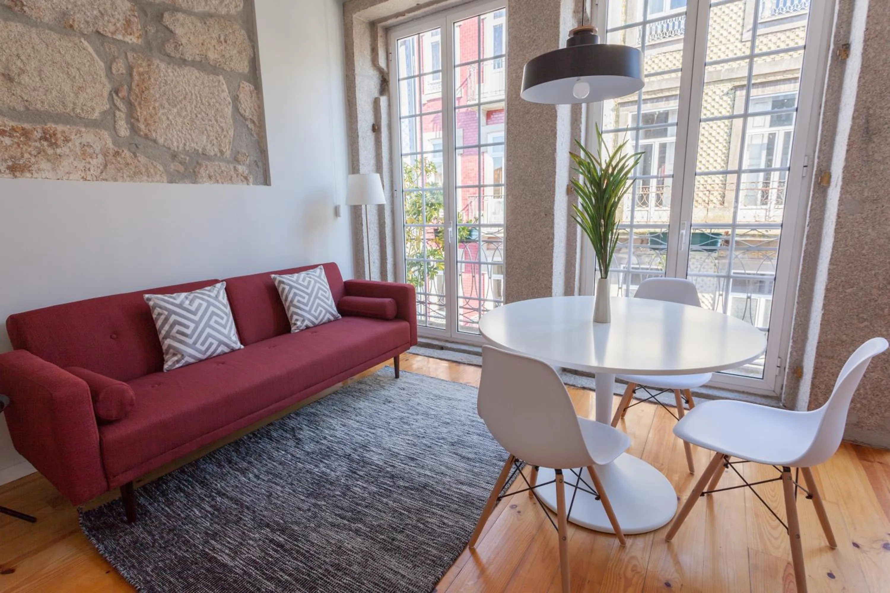 Living room in Oporto City View - Santo Ildefonso