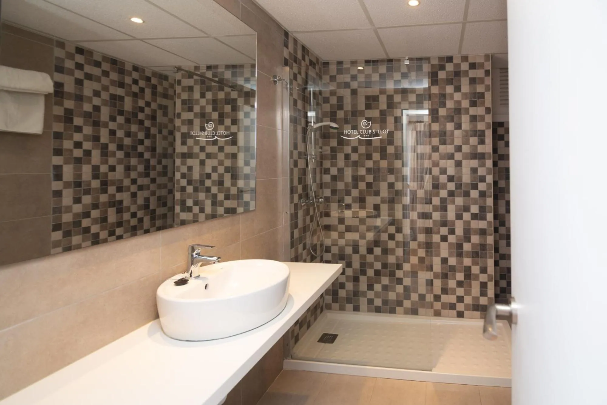 Bathroom in Hotel Club S'Illot