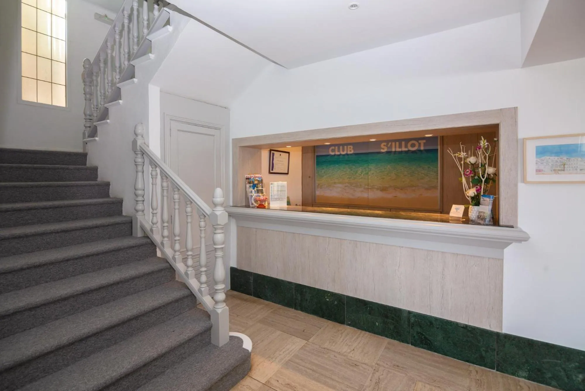 Lobby or reception in Hotel Club S'Illot