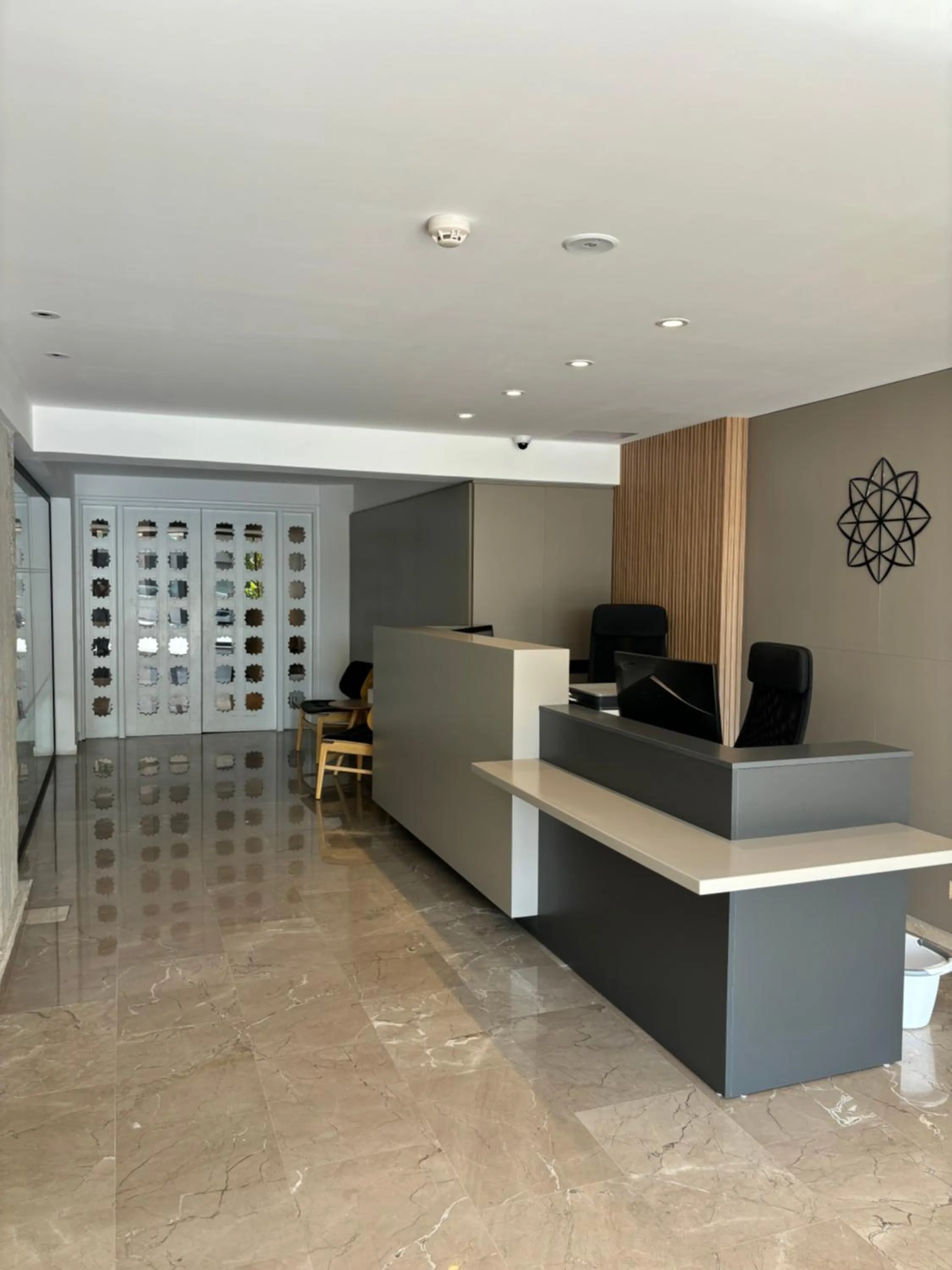 Lobby or reception in Sunflower Hotel Apartments