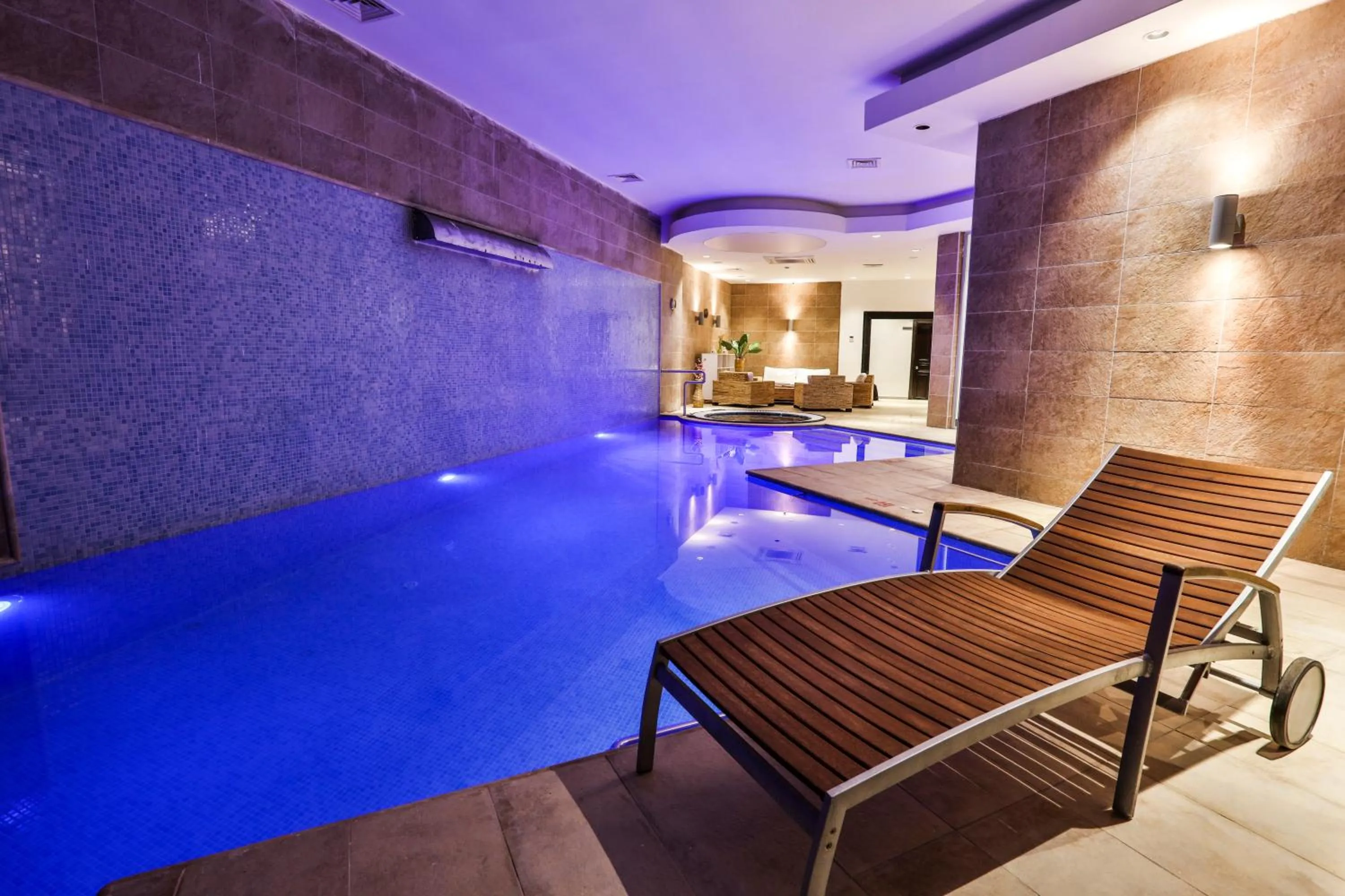 Swimming pool in Hotel Vita Bella Resort & Spa