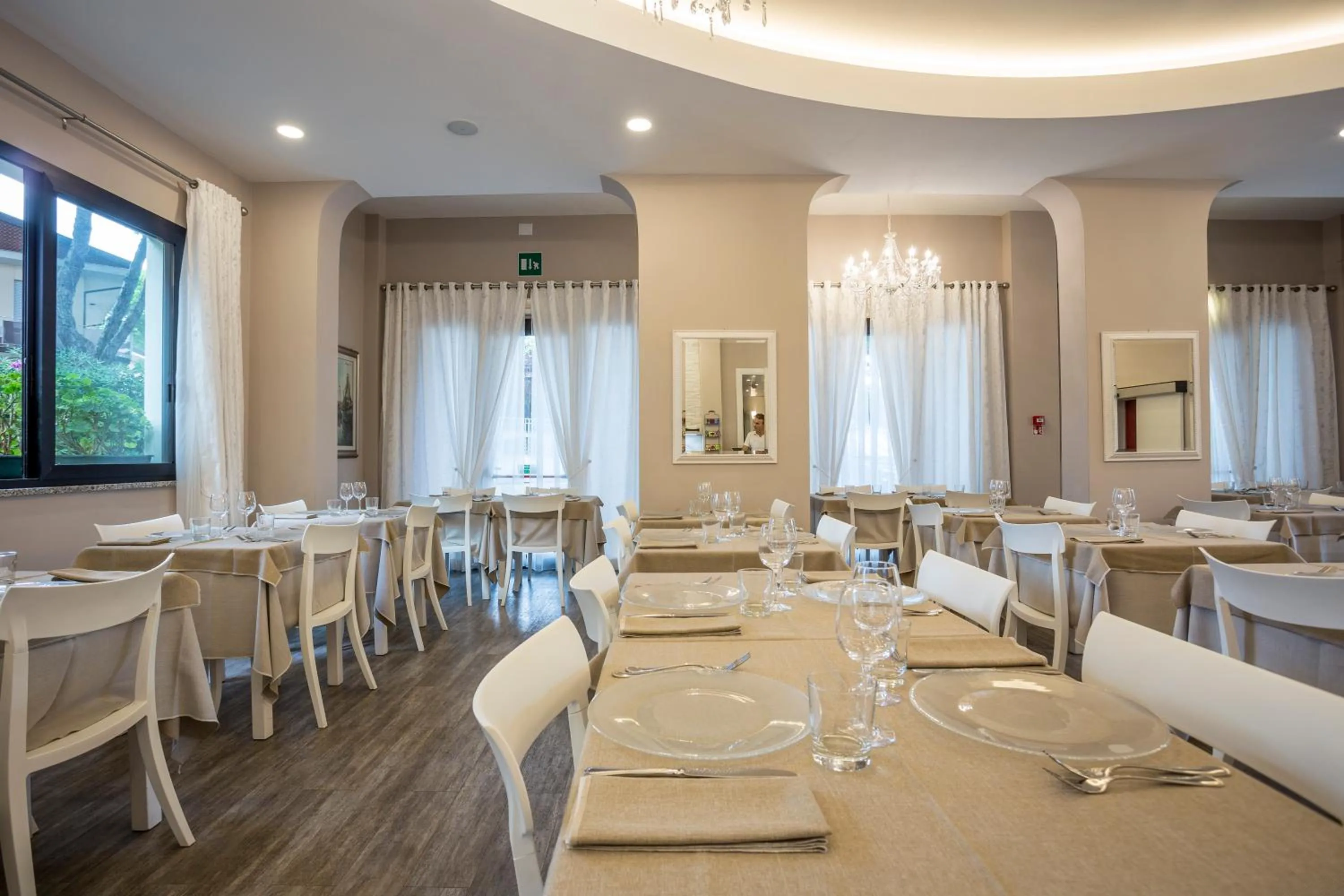 Restaurant/places to eat in Hotel Corallo