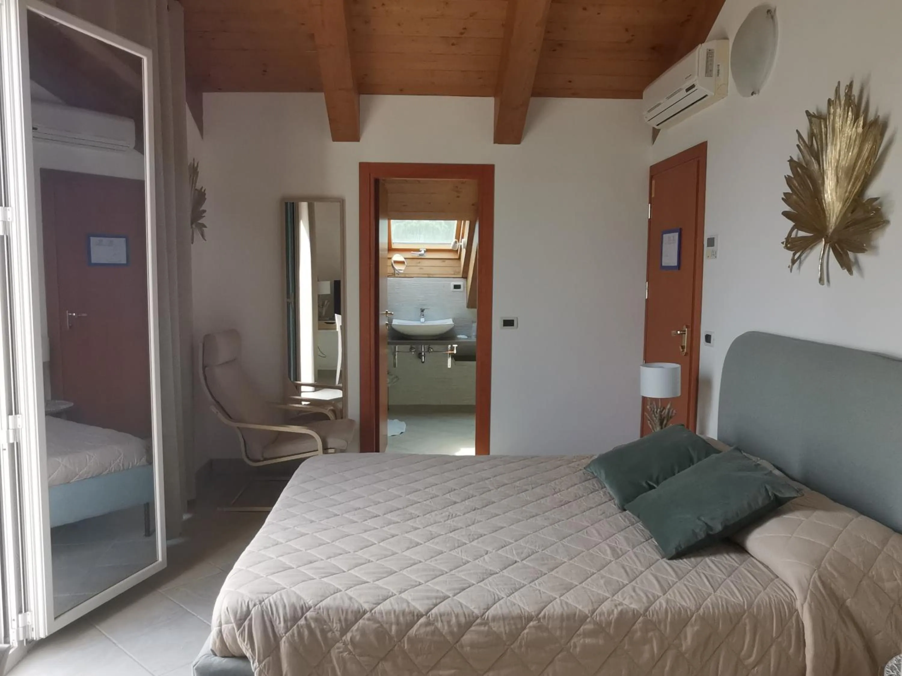 Bed in Hotel Corallo