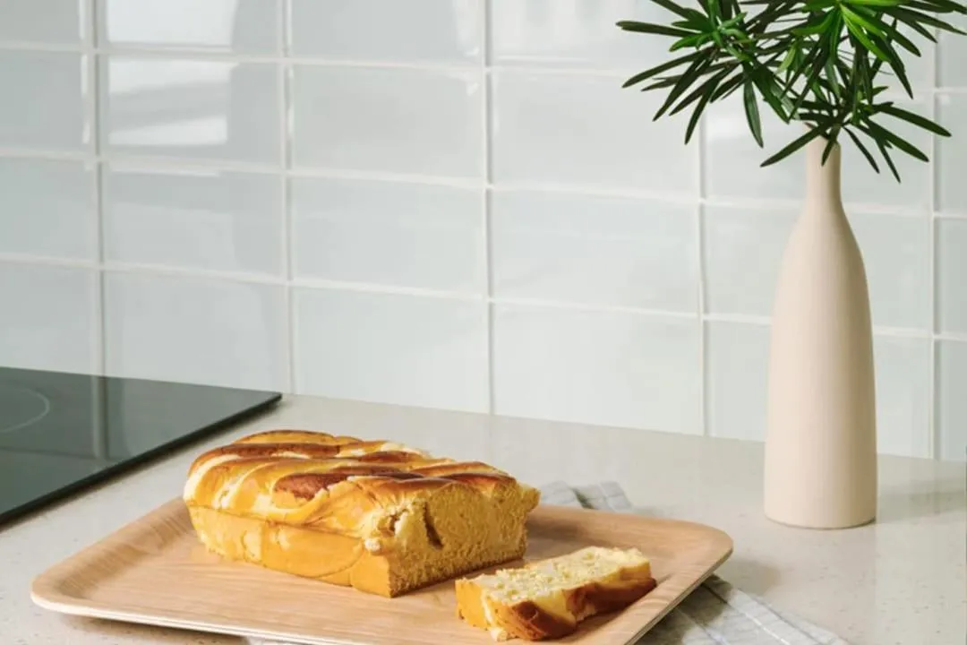 Roami at Duncan Plaza