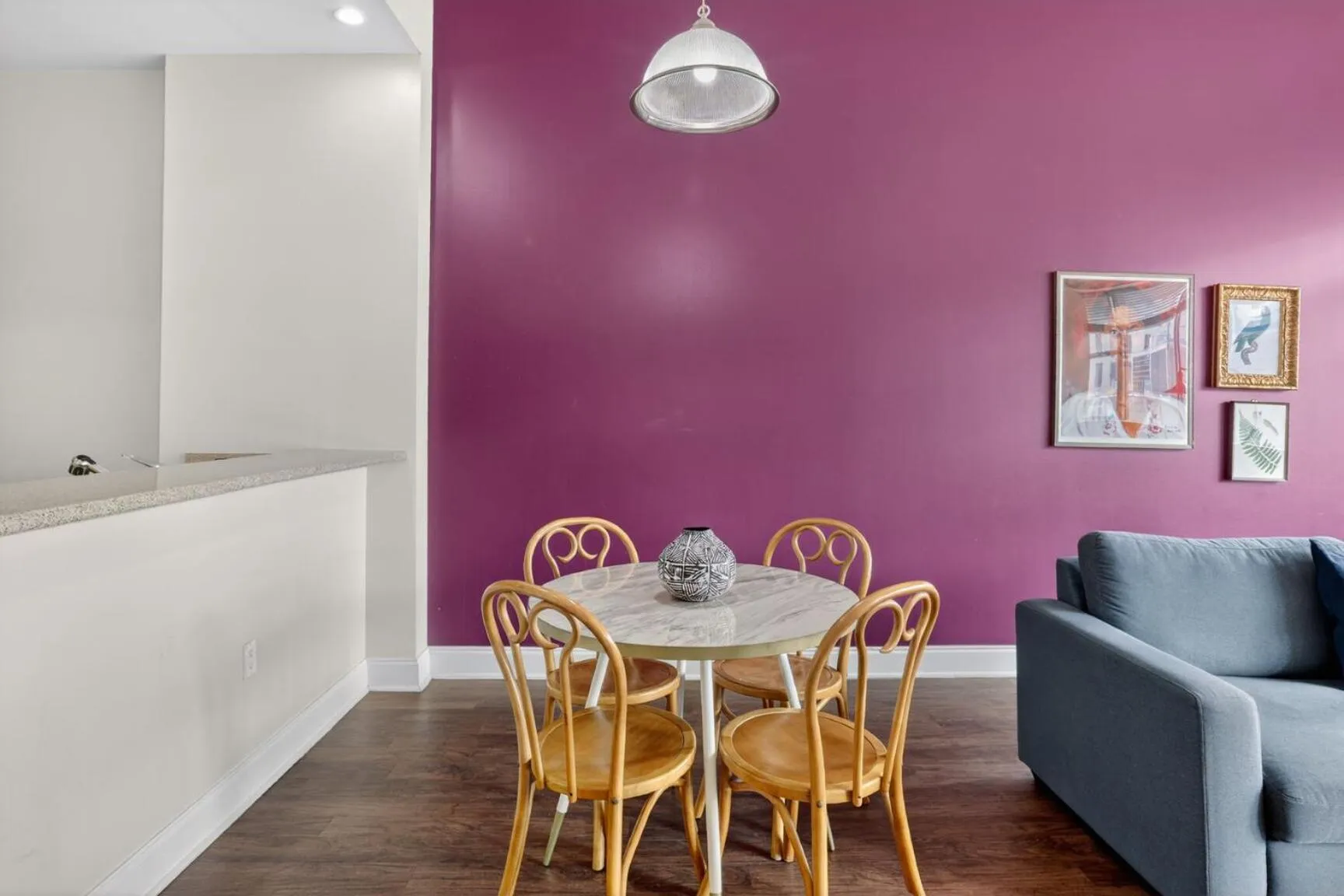 Roami at Duncan Plaza