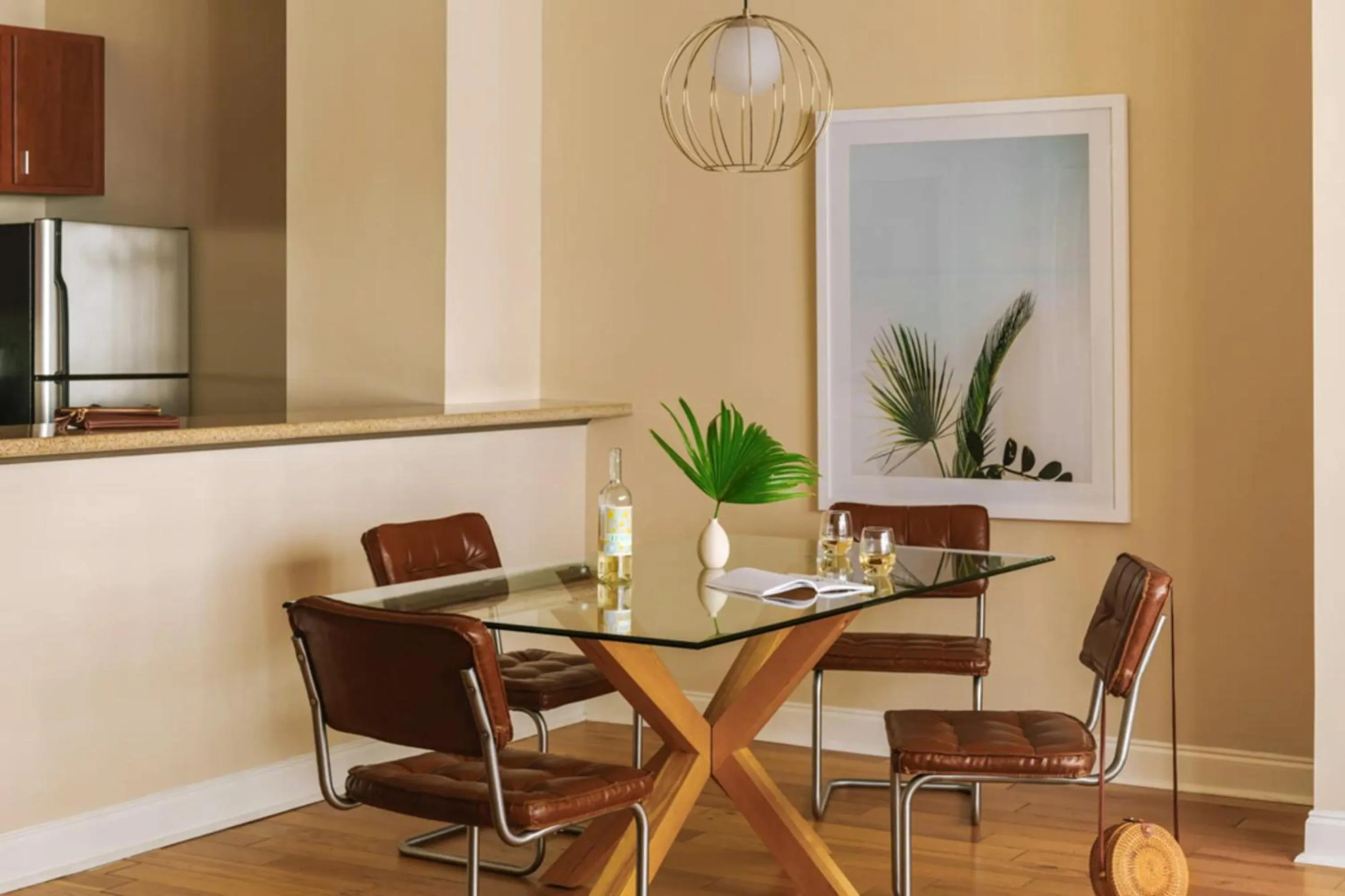 Two-Bedroom Apartment in Roami at Duncan Plaza