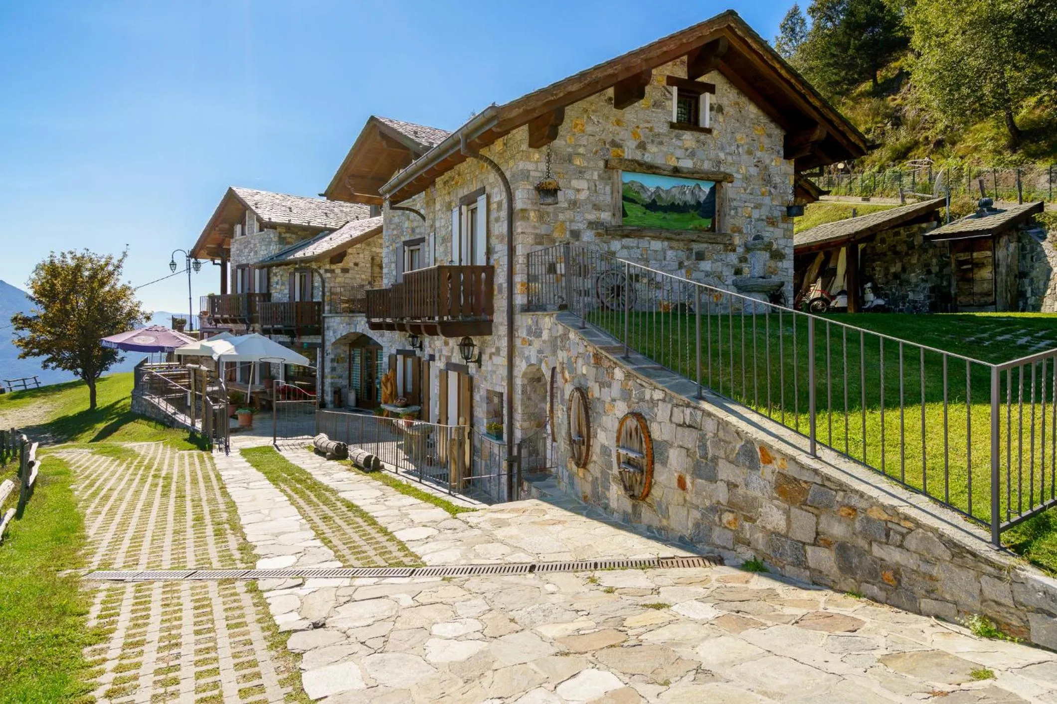 Property building in Agriturismo Giacomino