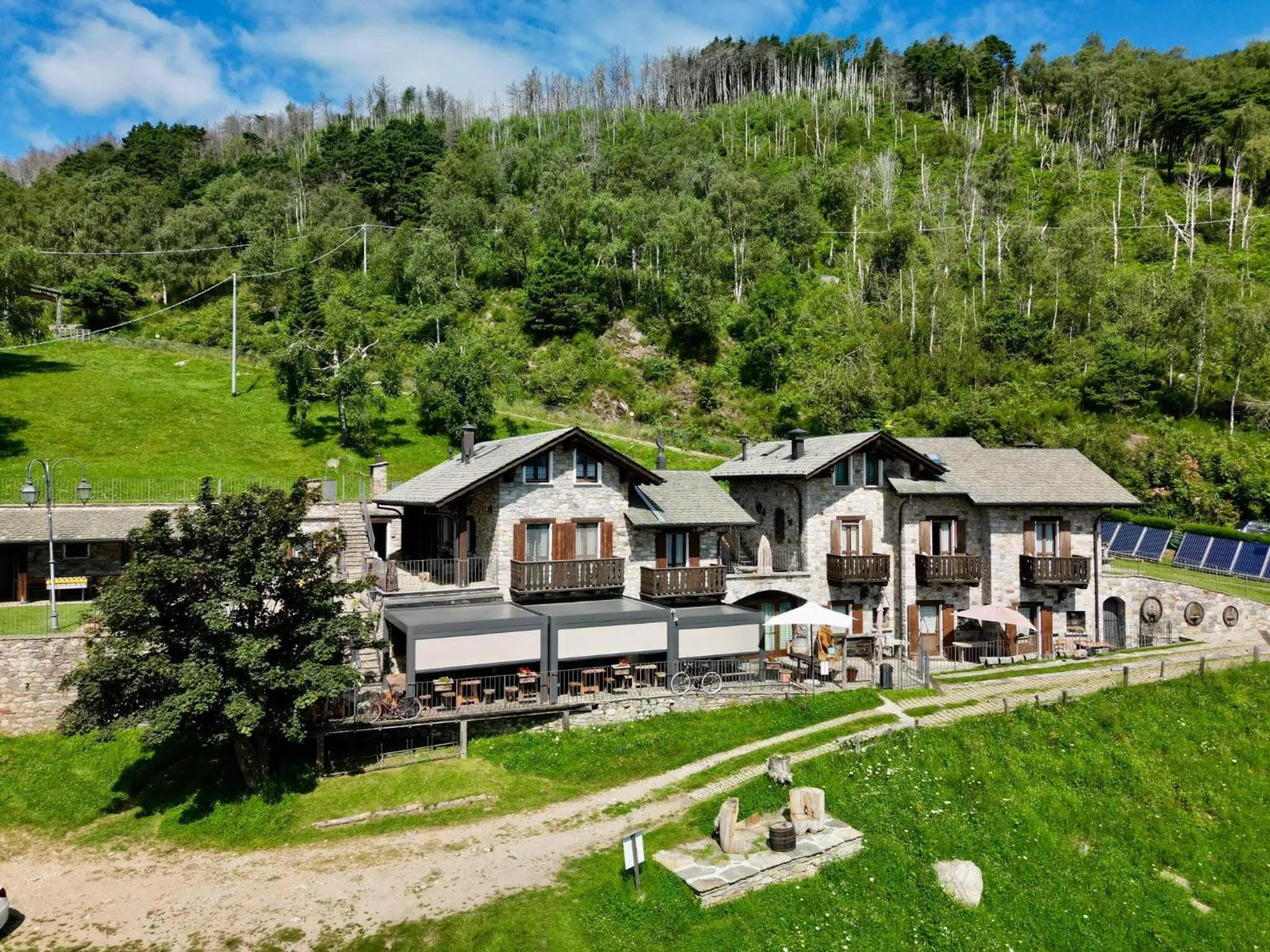 Property building in Agriturismo Giacomino