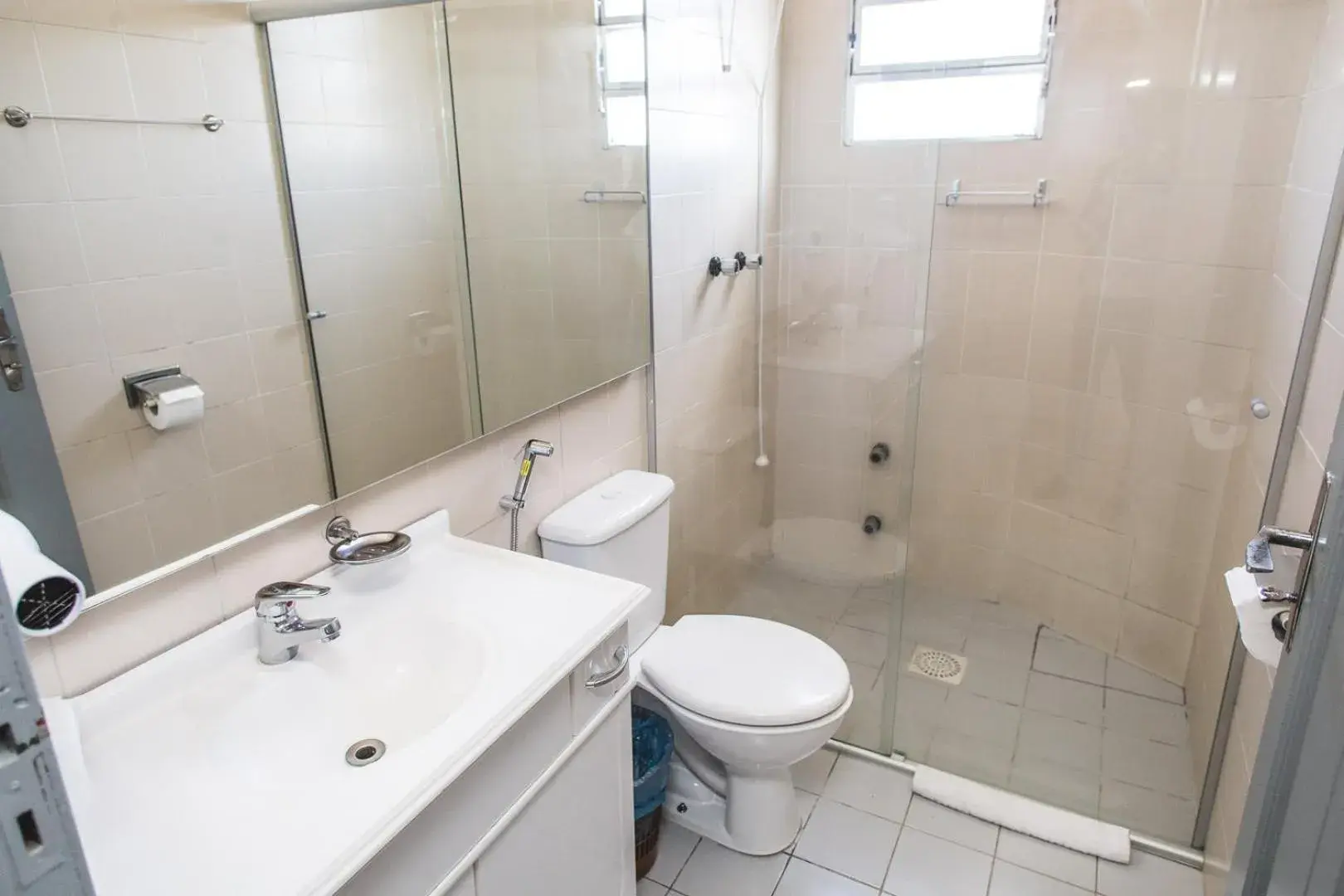 Large Double or Twin Room in Hotel Pousada São Lourenço Large Double or Twin Room in Hotel Pousada São Lourenço