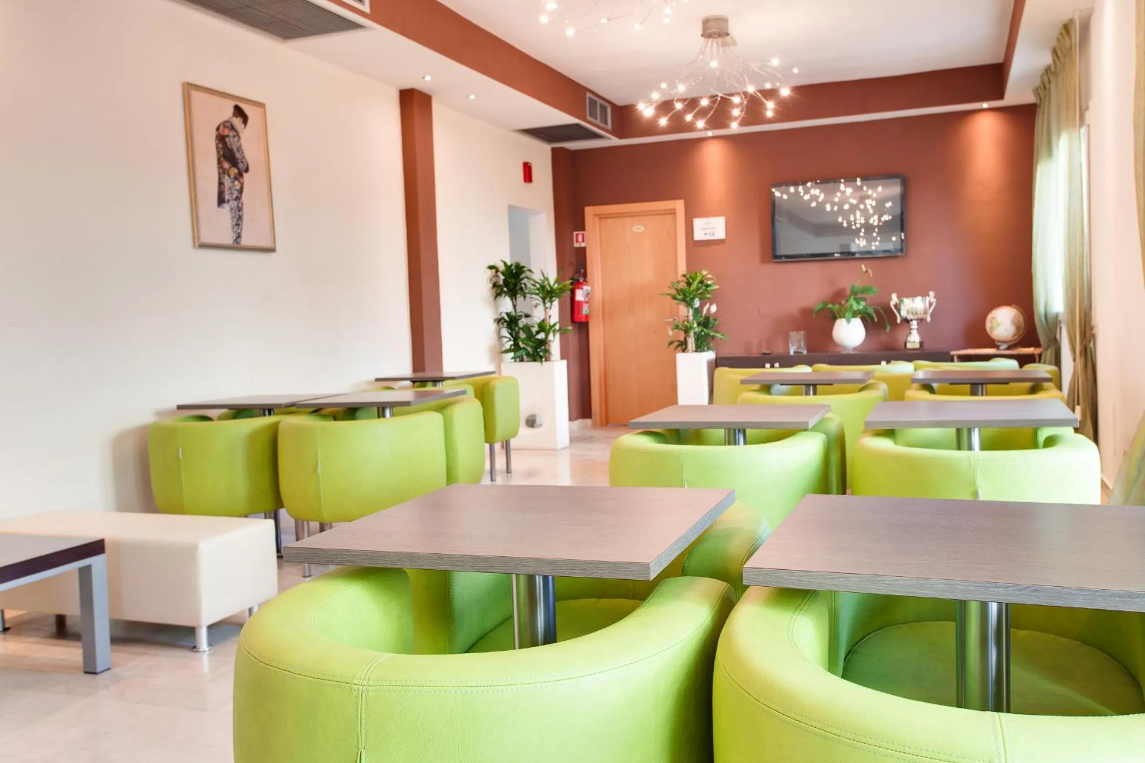 Restaurant/places to eat in Hotel Souvenir - Koolibry Hotels