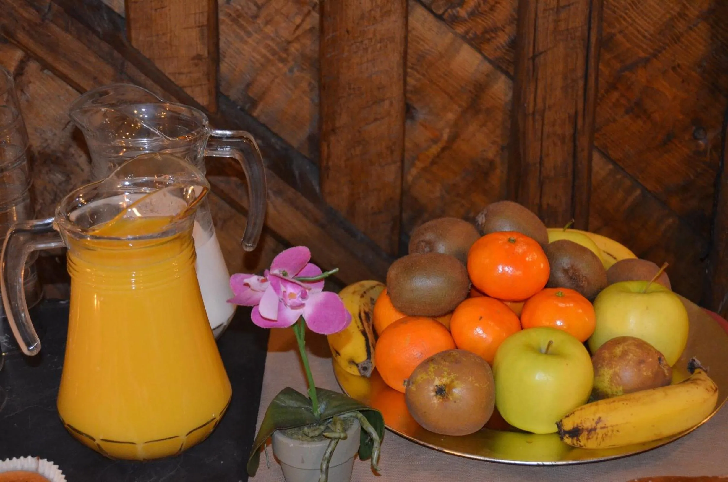 Food and drinks in Akla La Casa Del Puente