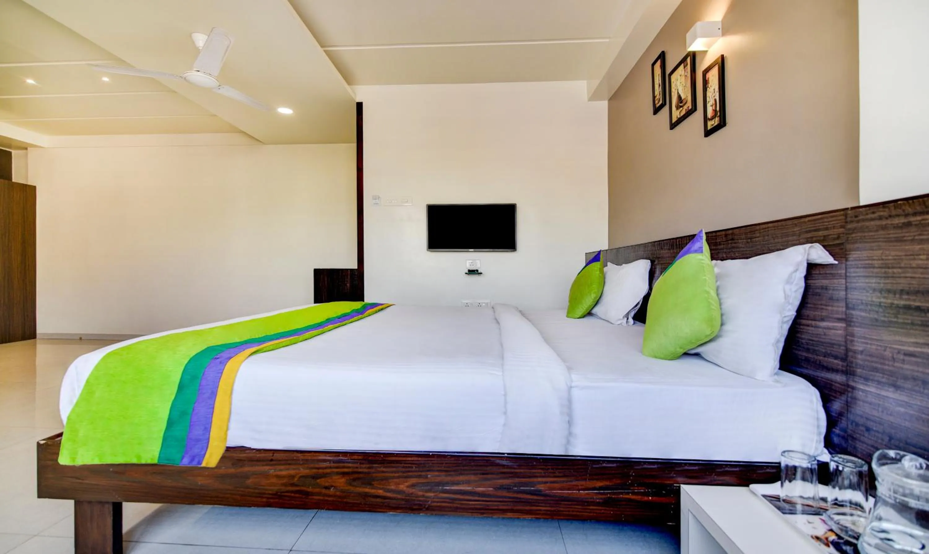 Bedroom, Bed in Treebo Shree Sai Suites