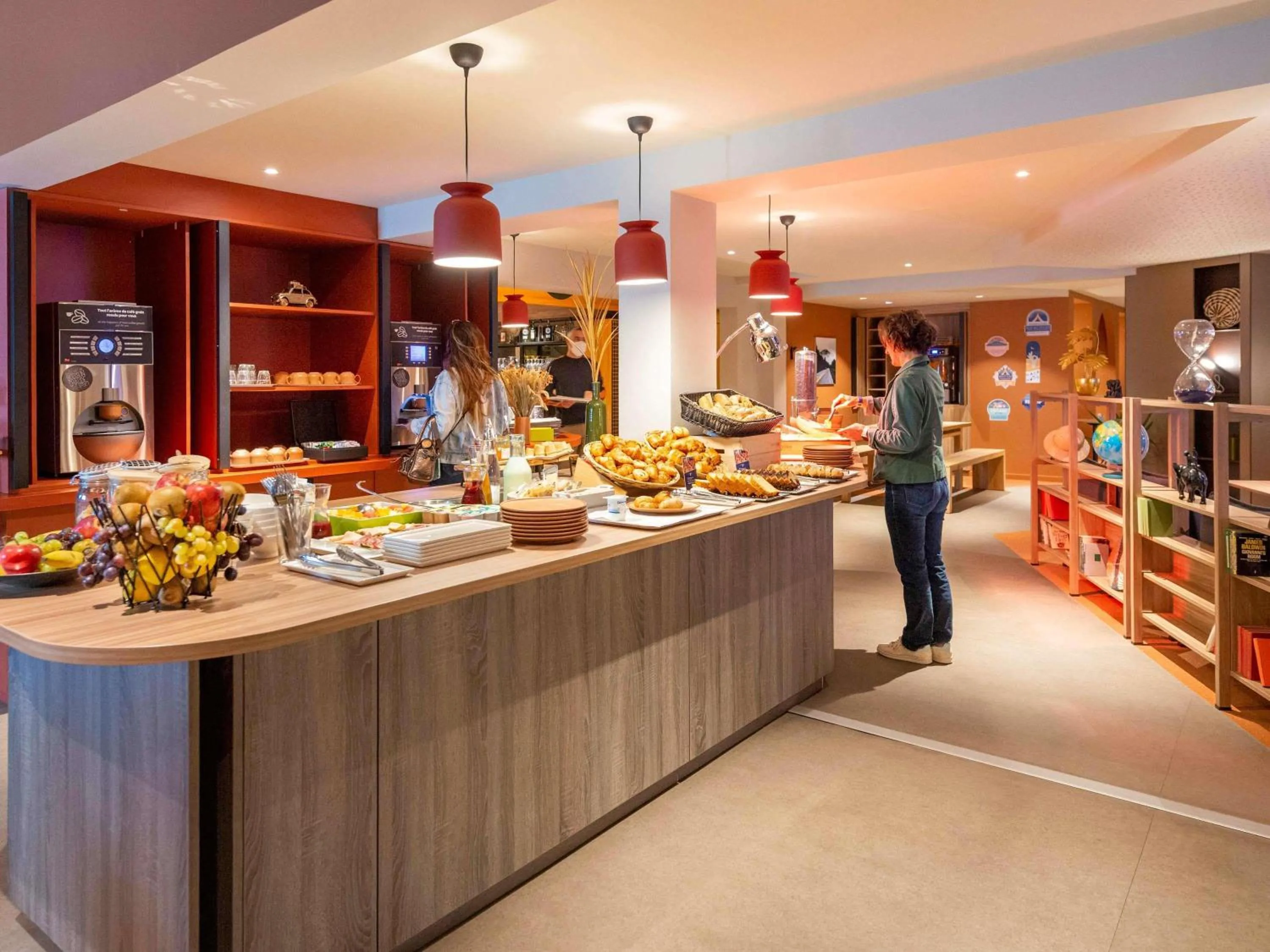 Property building in IBIS STYLES Rouen Parc Expos Zenith