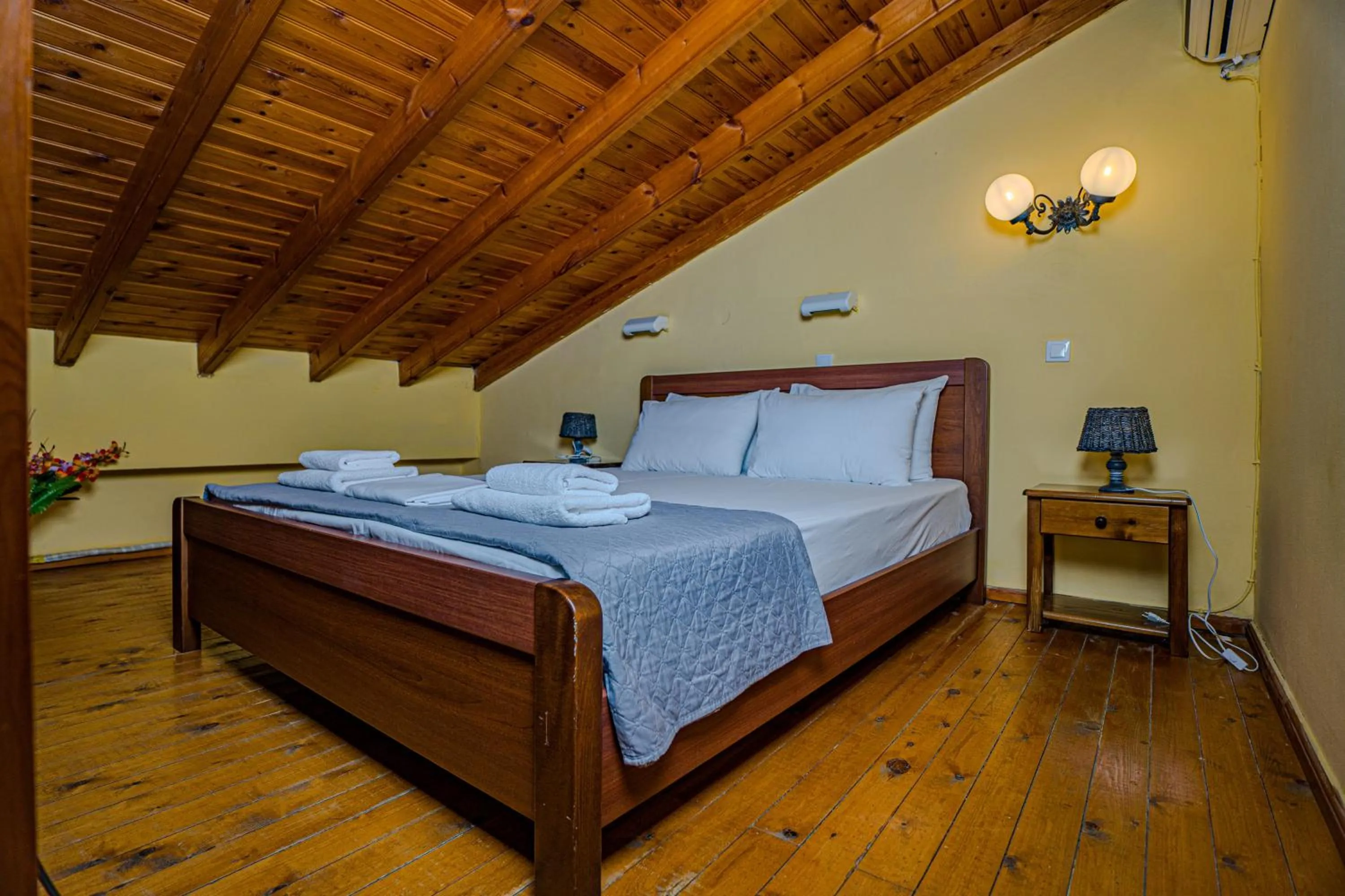 Bedroom, Bed in Symi Garden Studios