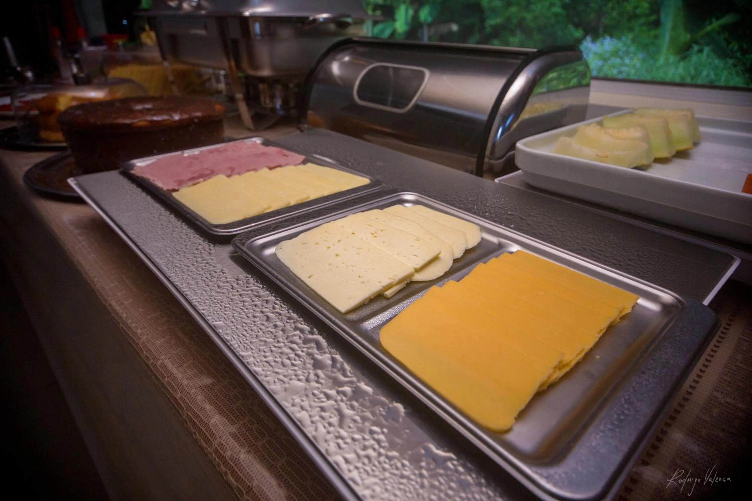 Buffet breakfast in Pousada Seu Dodó