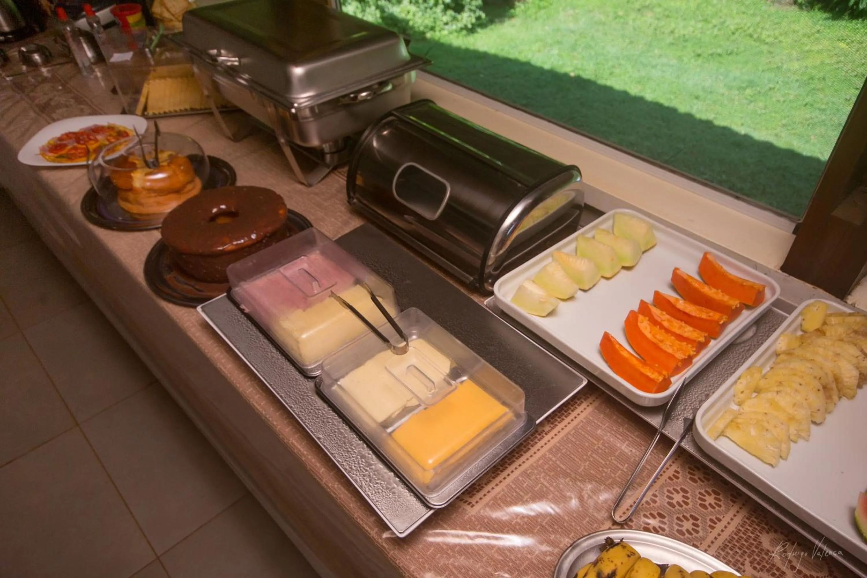 Buffet breakfast in Pousada Seu Dodó