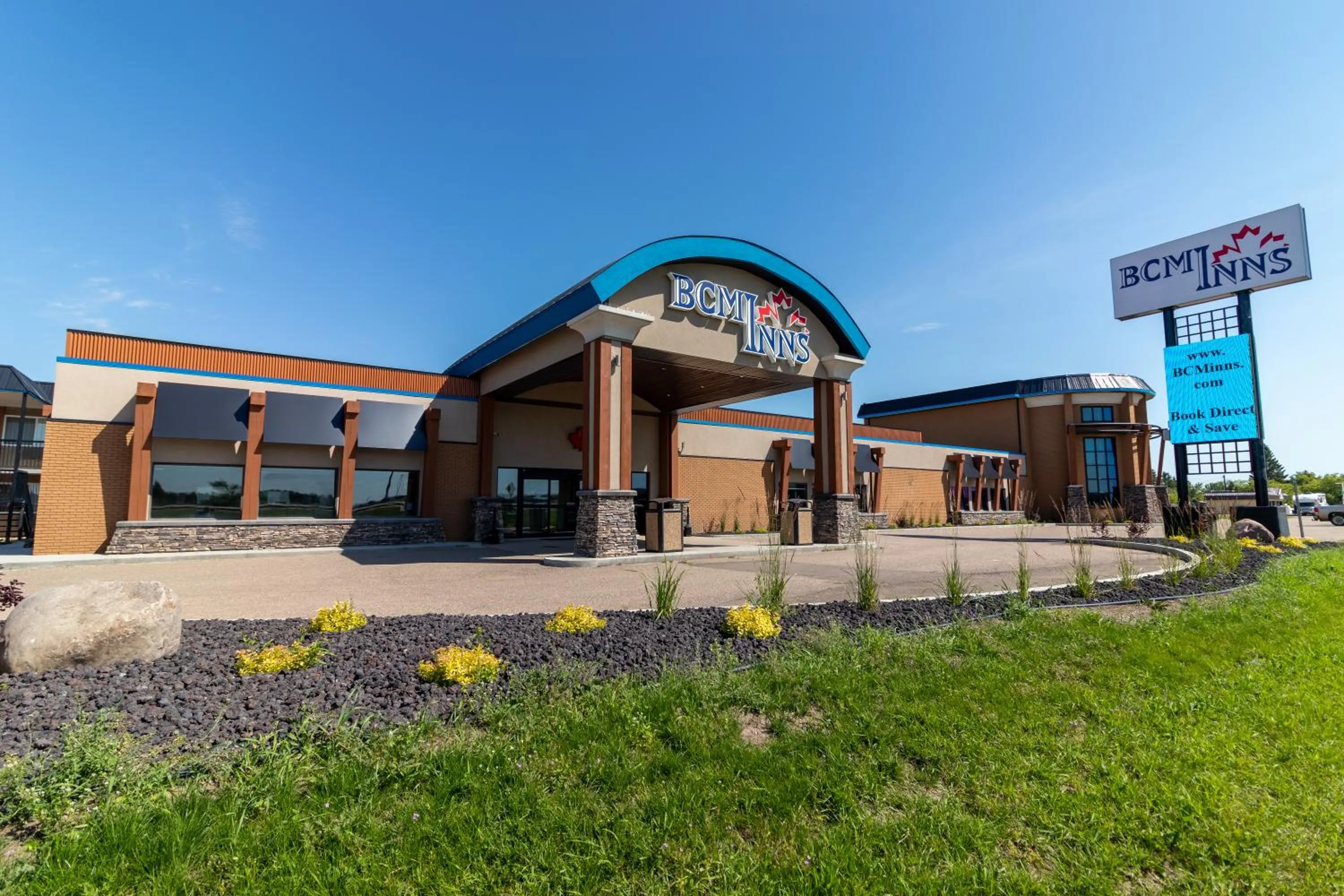 Property building in BCMInns - Lloydminster