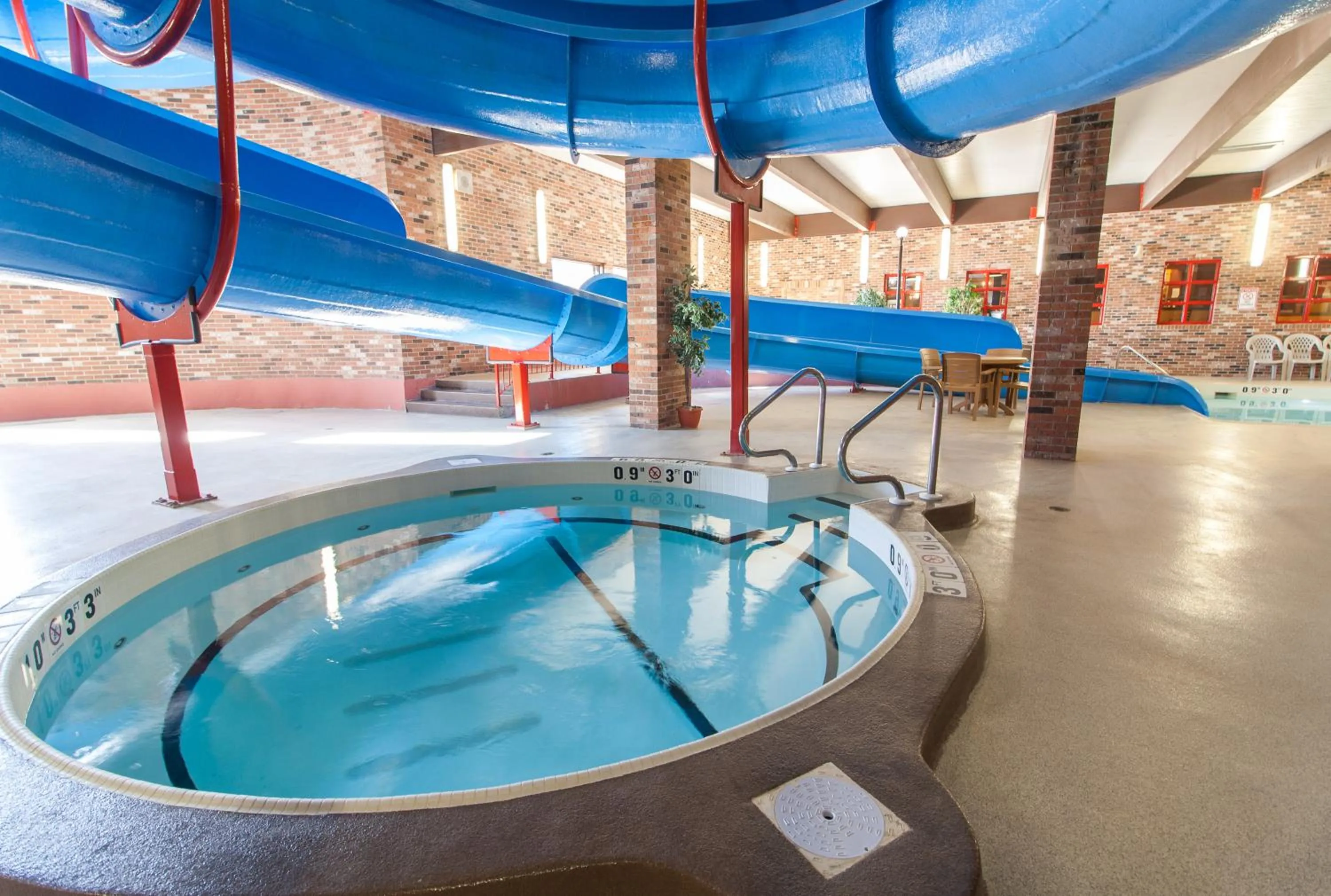 Hot Tub in BCMInns - Lloydminster