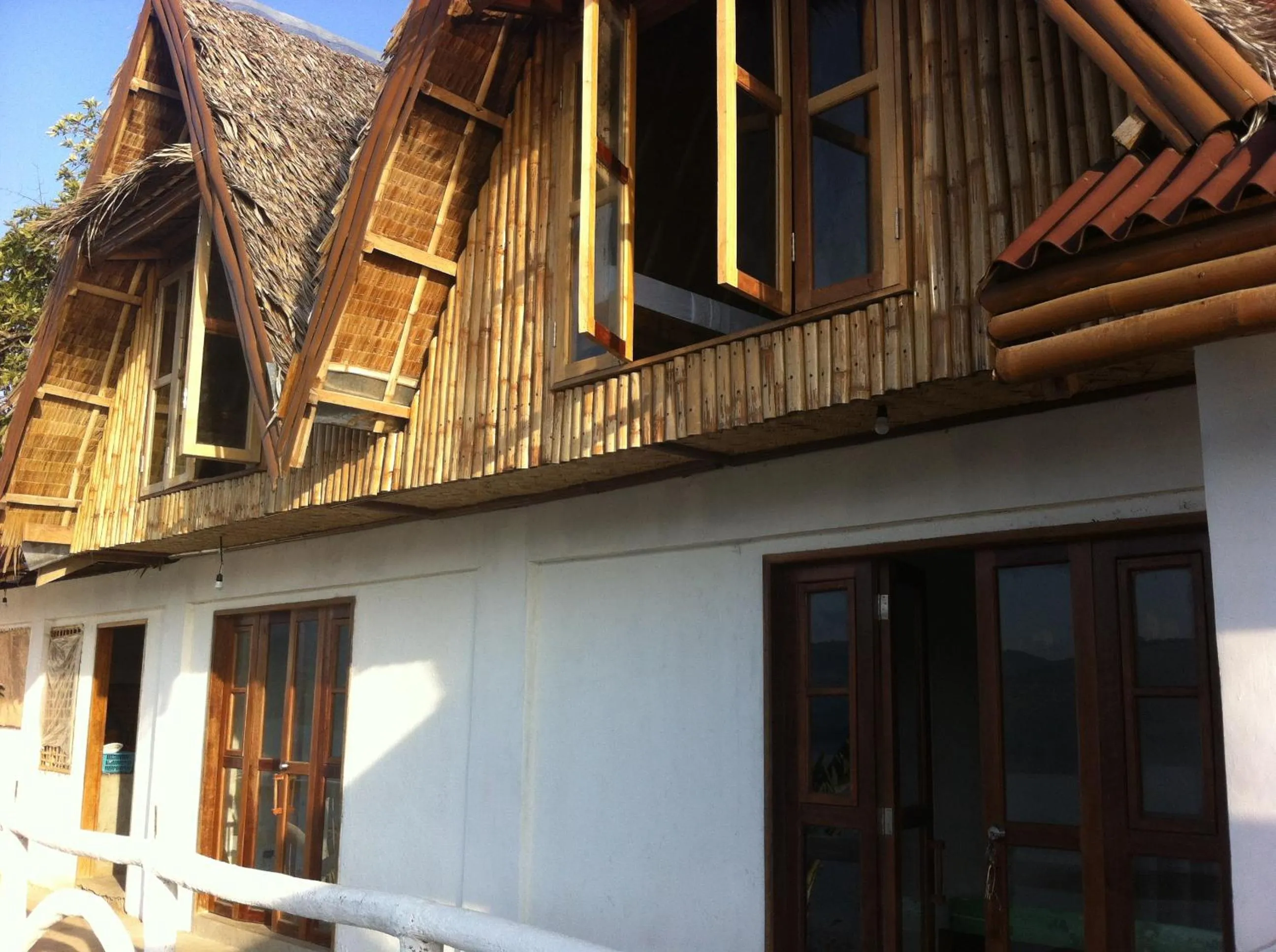 Borac Bay Bungalows Hotel and Resort