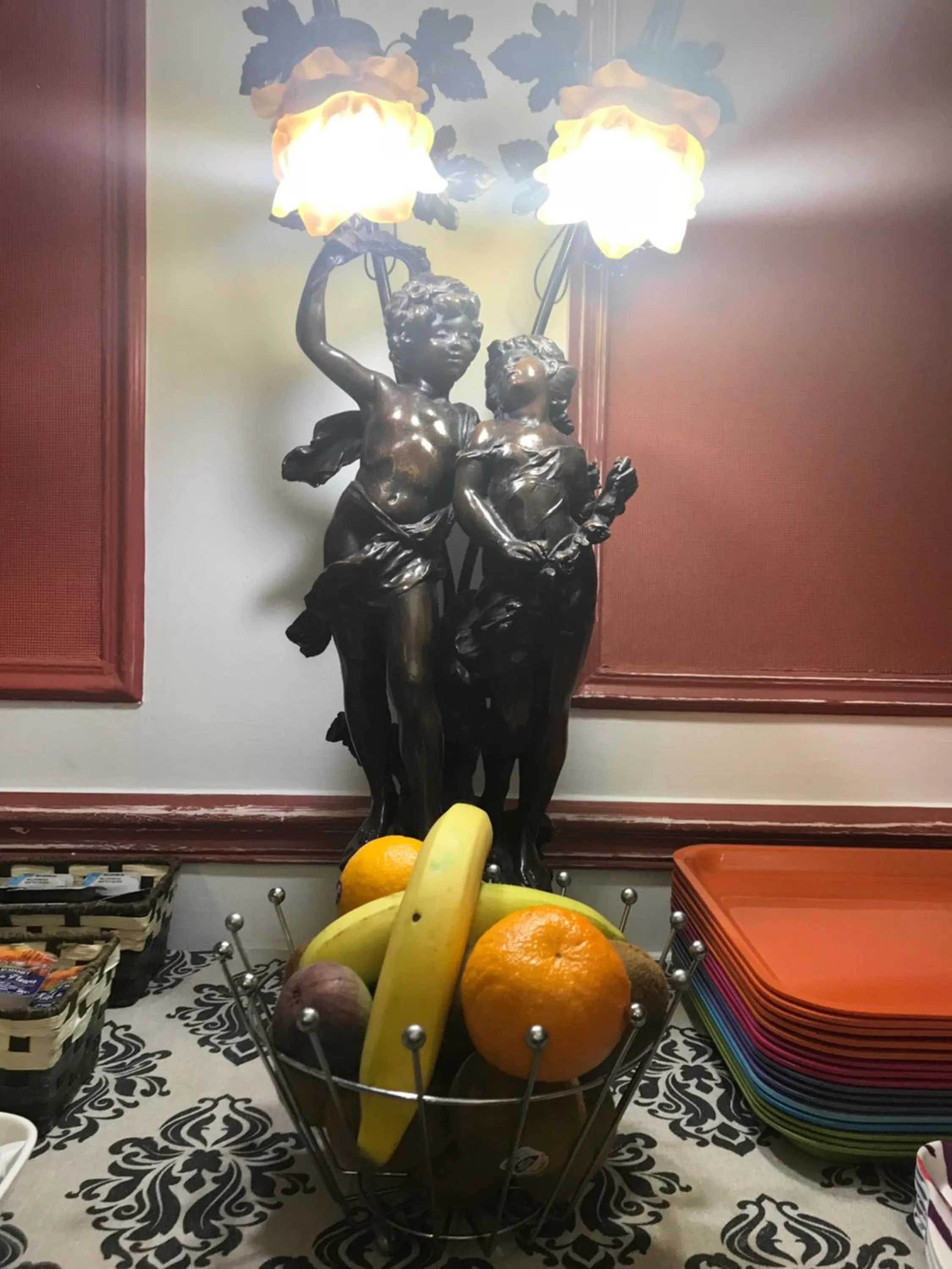 Breakfast in Hôtel Crystal Reims Centre