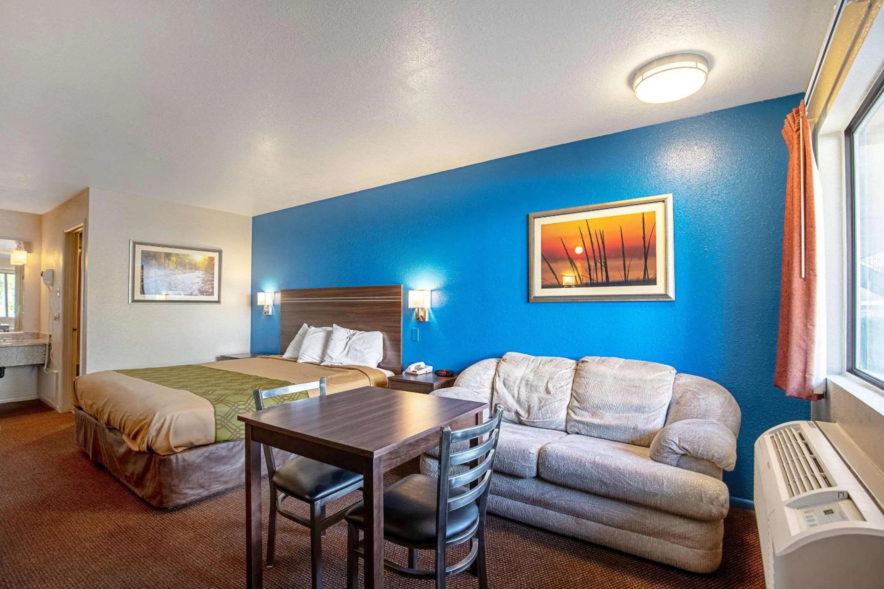 Photo of the whole room in Rodeway Inn St George North - Near Pioneer Park