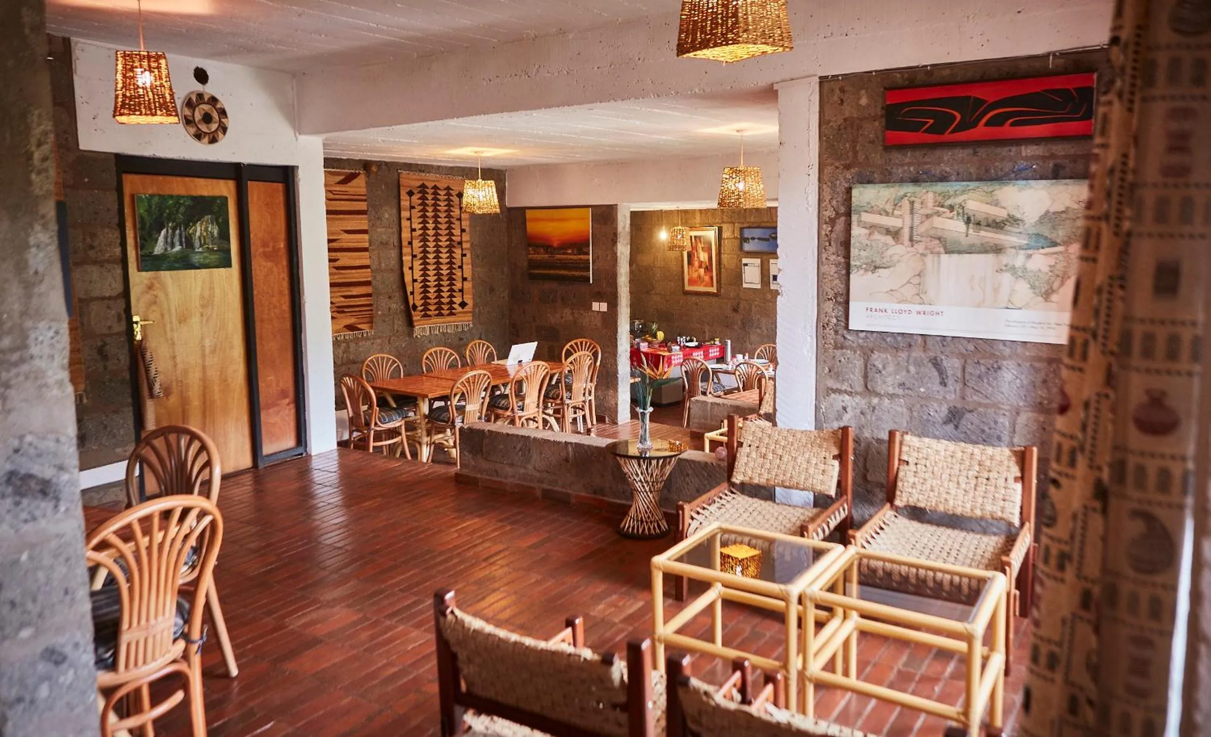 Restaurant/places to eat in Villa Rock Stop Falls Gigiri