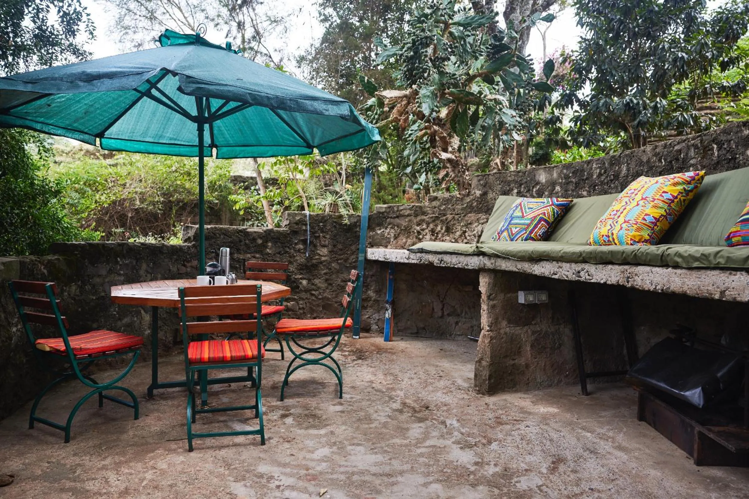 Patio in Villa Rock Stop Falls Gigiri