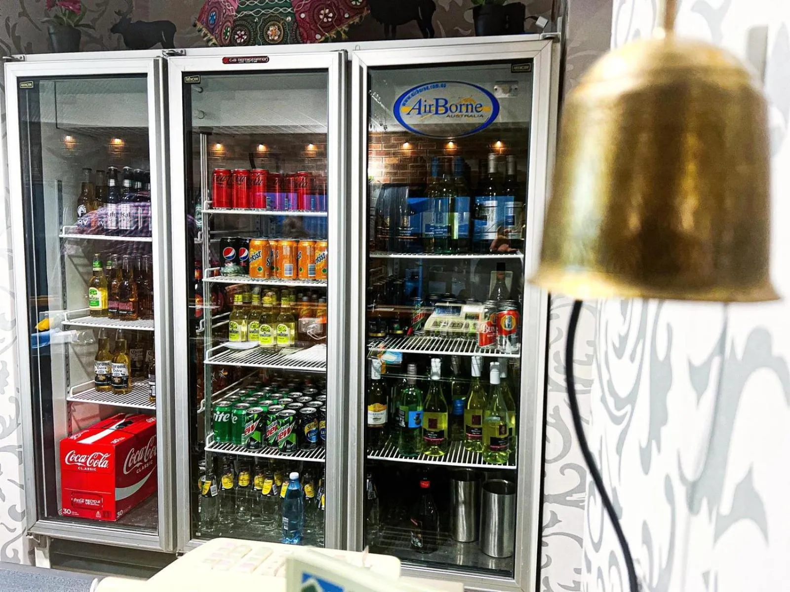 Restaurant/places to eat in Mountain Creek Motel Bar & Restaurant