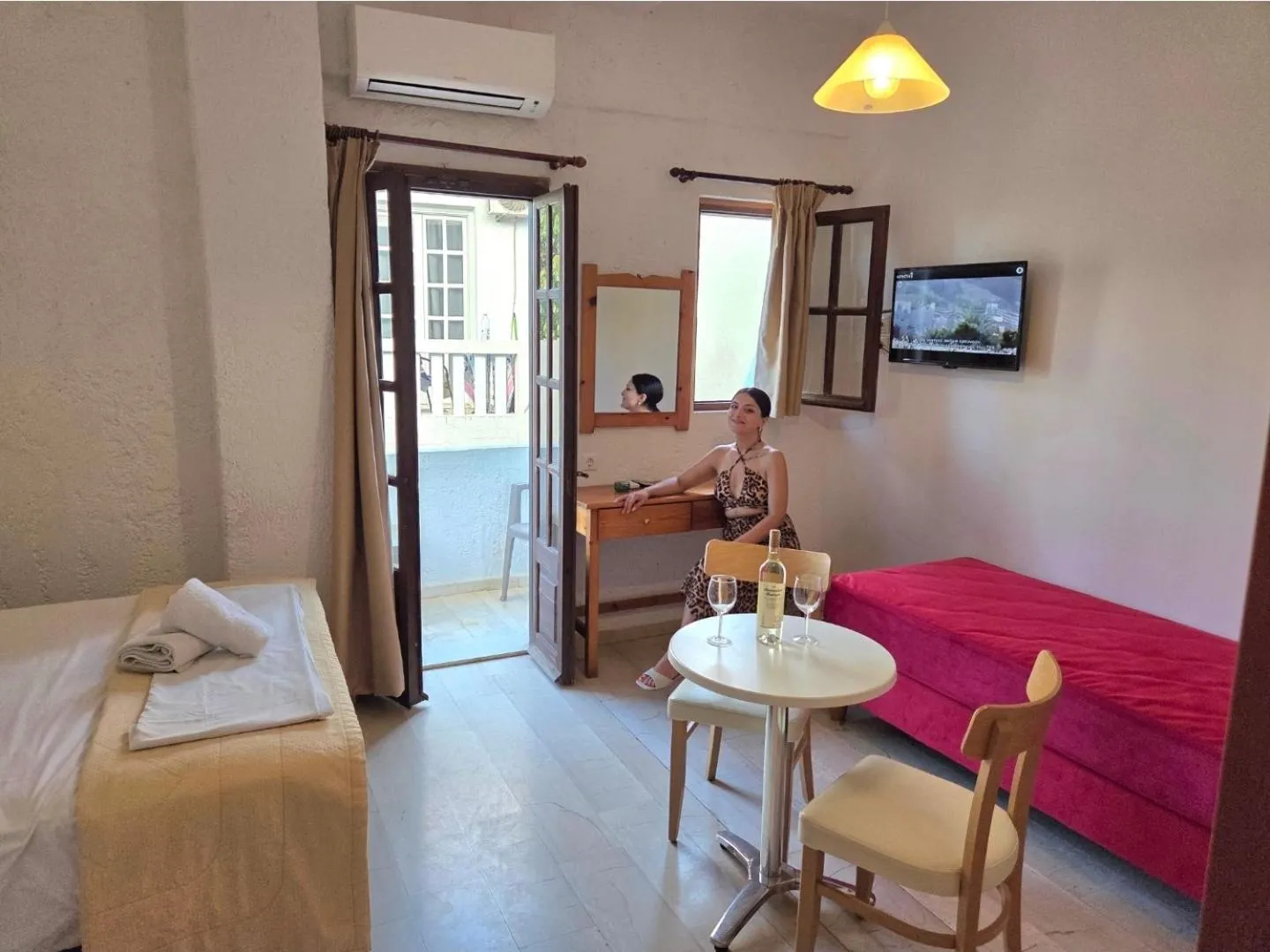 Bedroom, Bed in Arhodiko Hotel