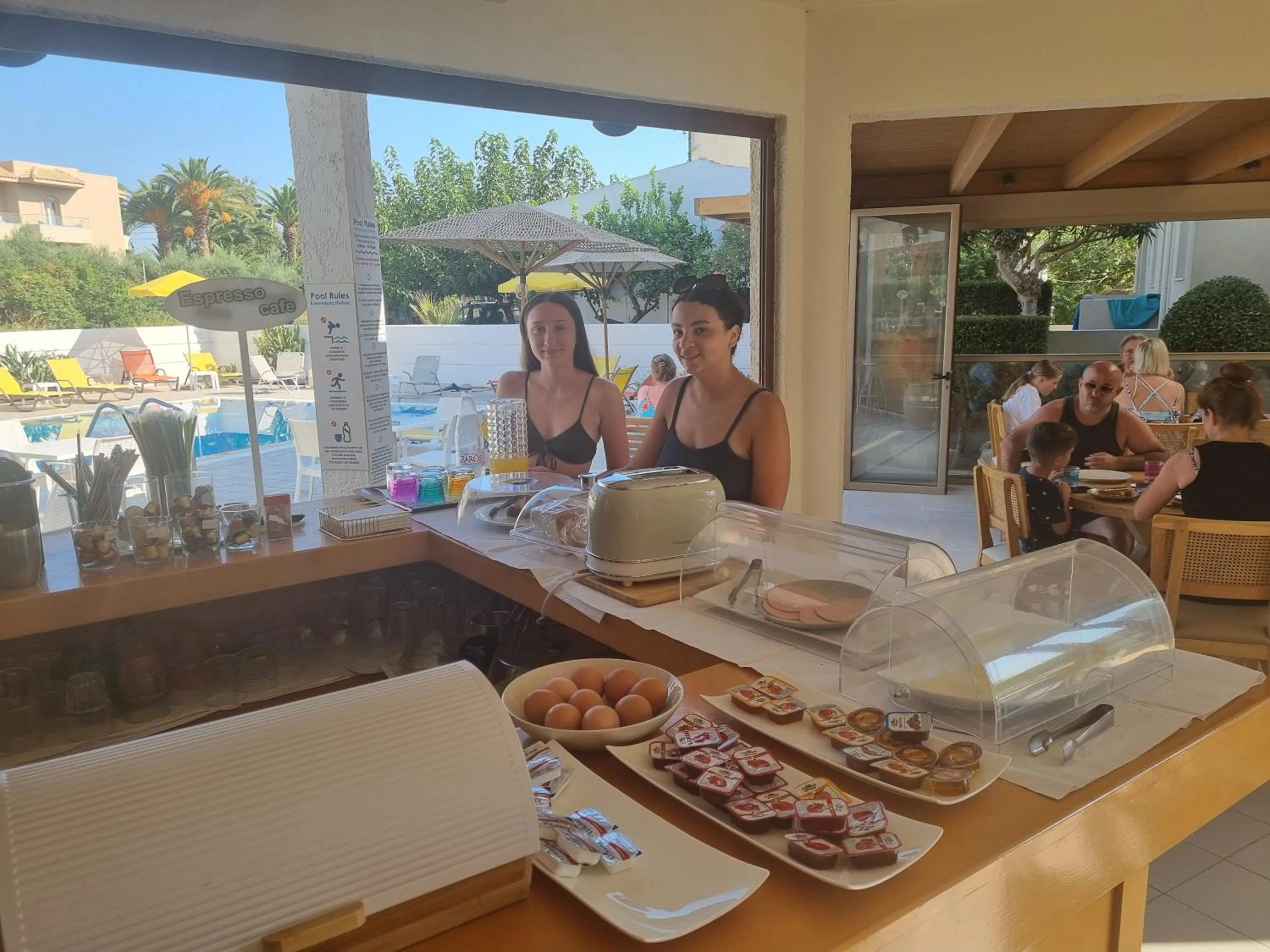 Swimming pool in Arhodiko Hotel