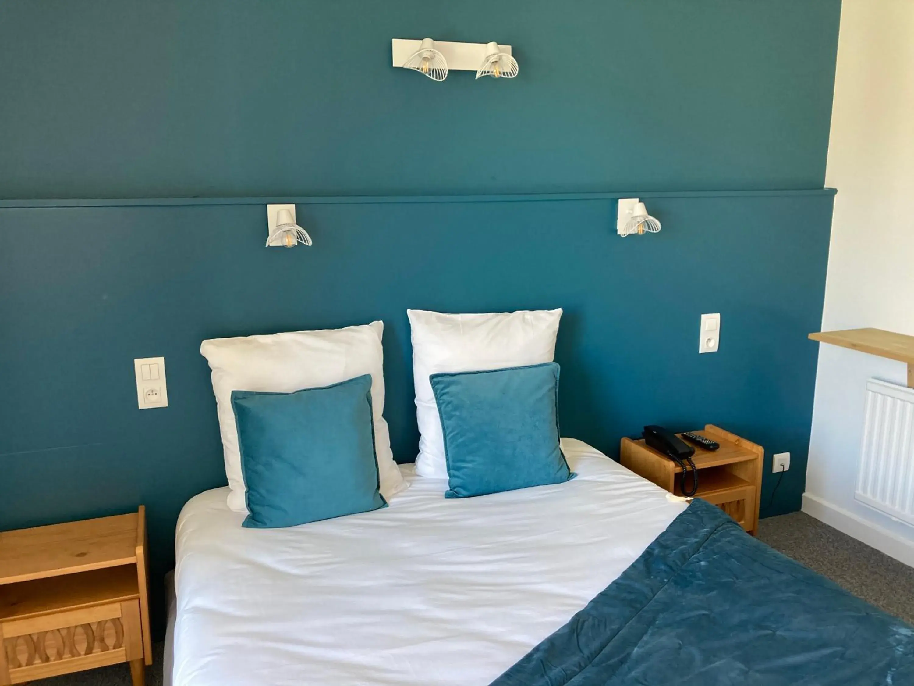 Superior Double Room in Hôtel de la Mer Superior Double Room in Hôtel de la Mer