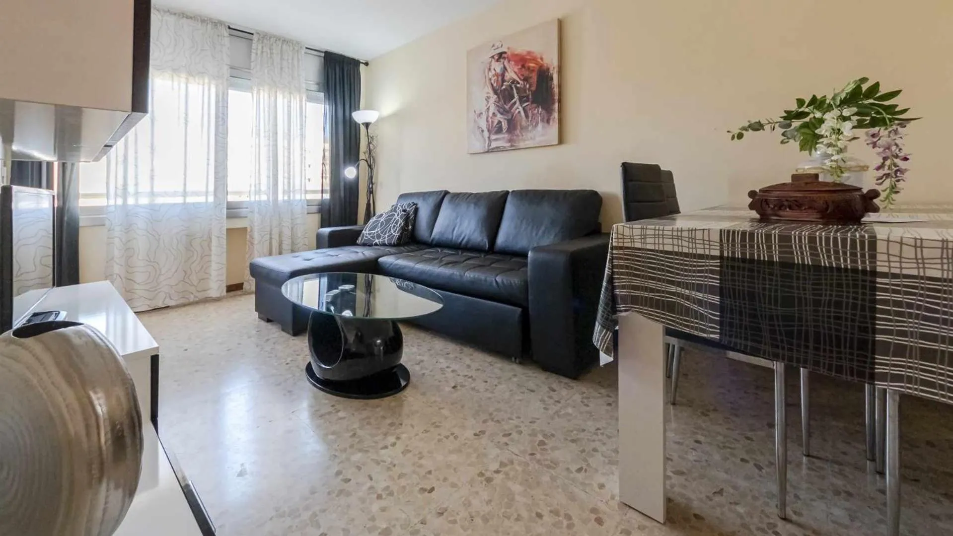 Las Antillas Piscina y Terraza Playa Fenals 4pax