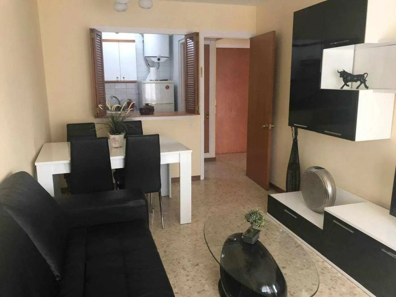 Las Antillas Piscina y Terraza Playa Fenals 4pax