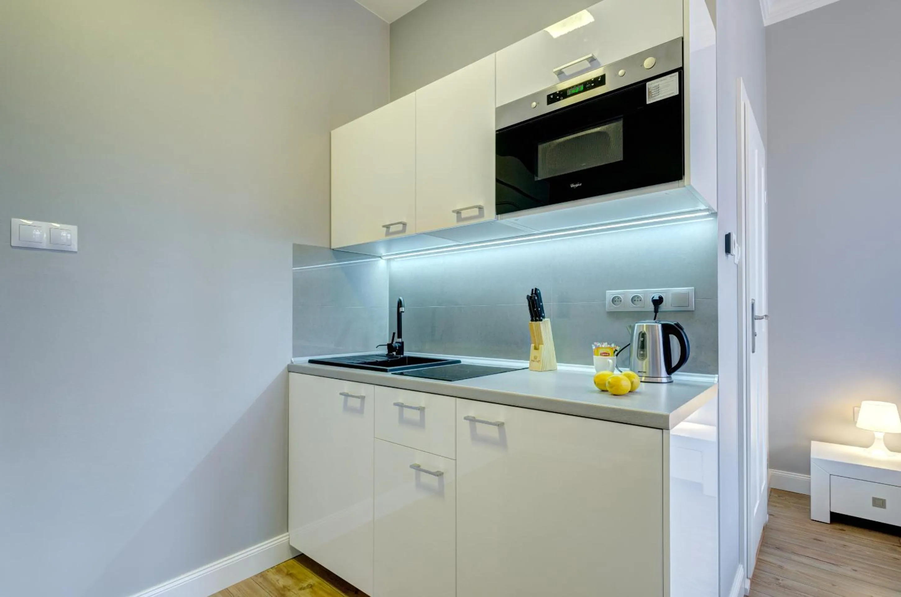 Coffee/tea facilities in Dom & House - Apartments Podjazd Central Sopot