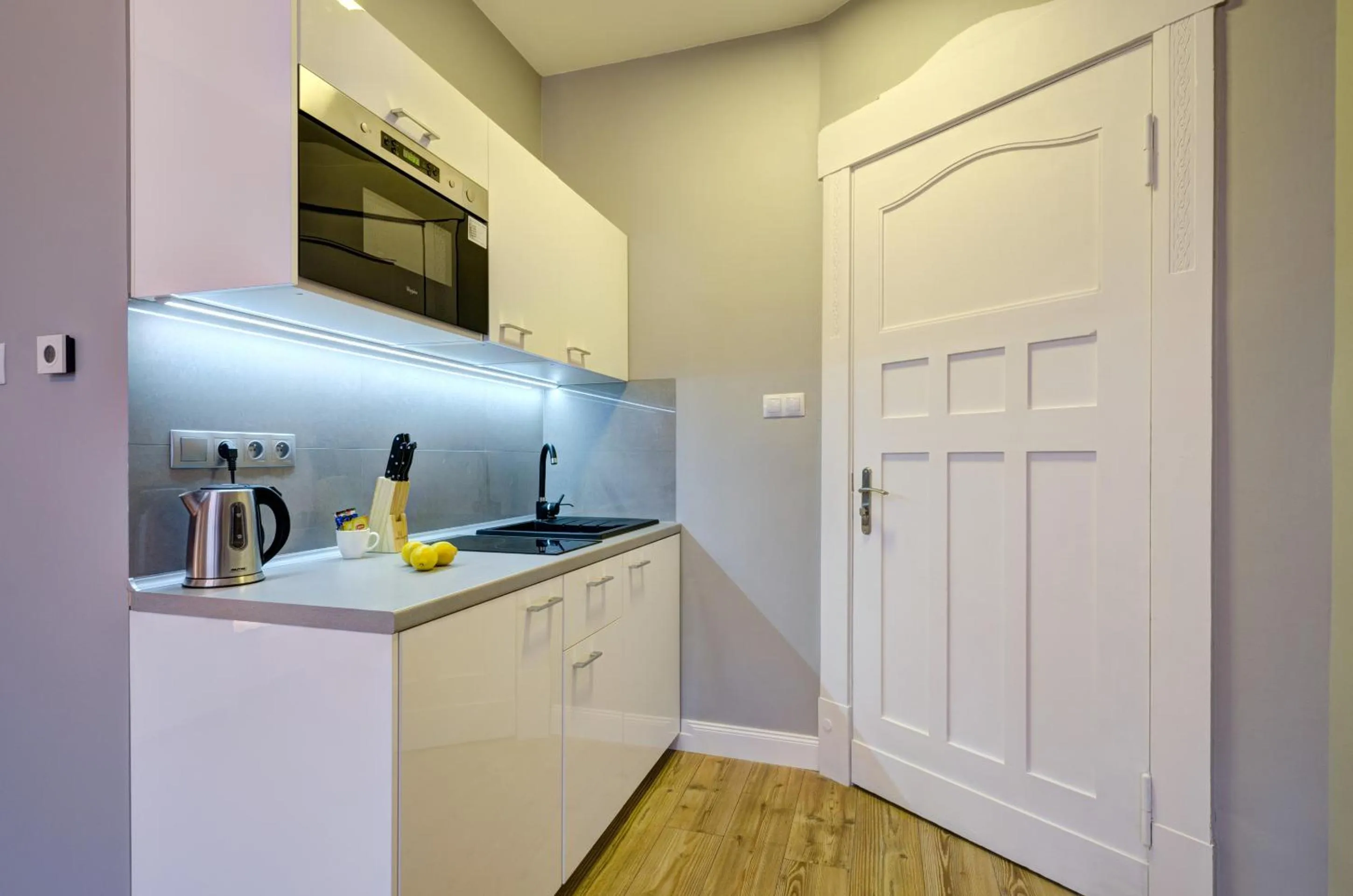 Coffee/tea facilities in Dom & House - Apartments Podjazd Central Sopot