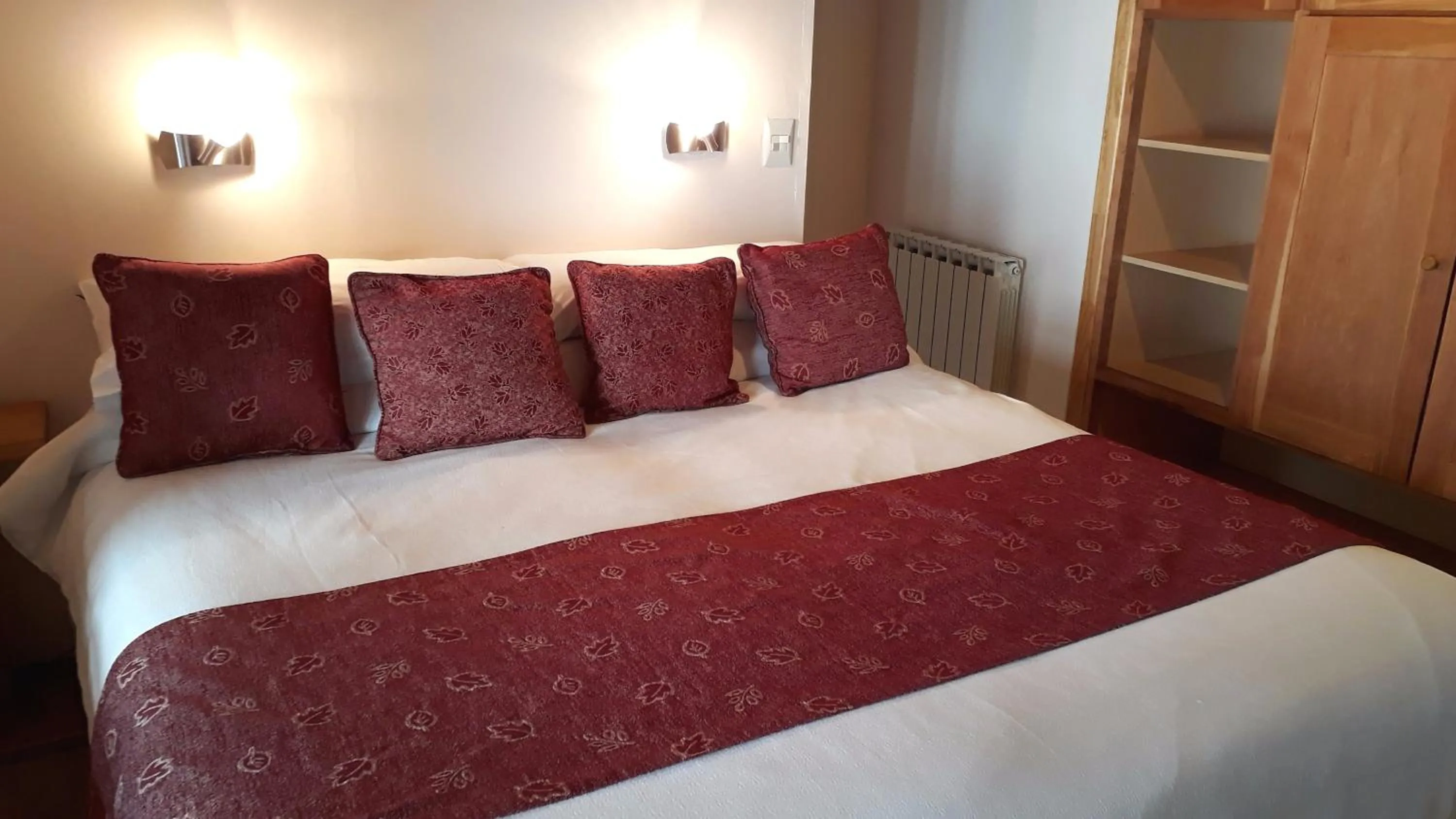 Bed in Hotel Antiguos