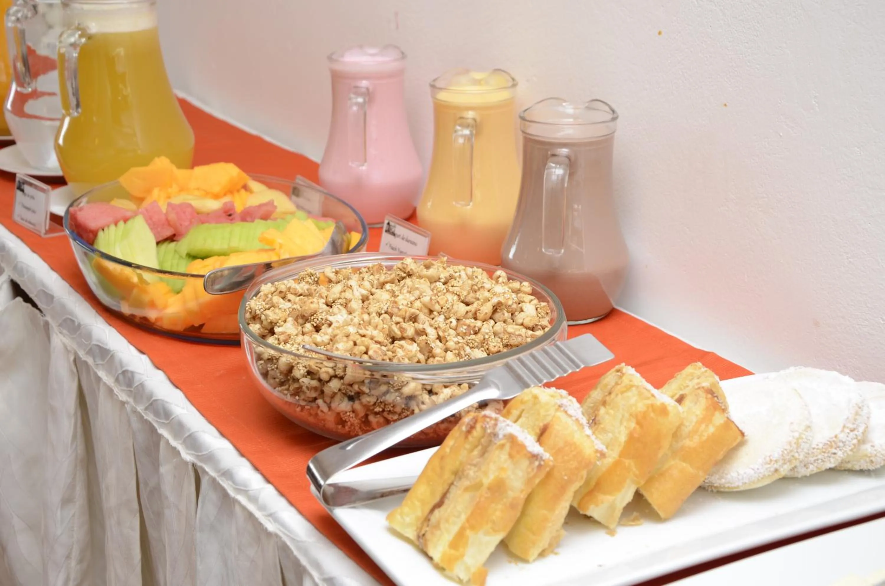 Buffet breakfast in Golden Inca Hotel