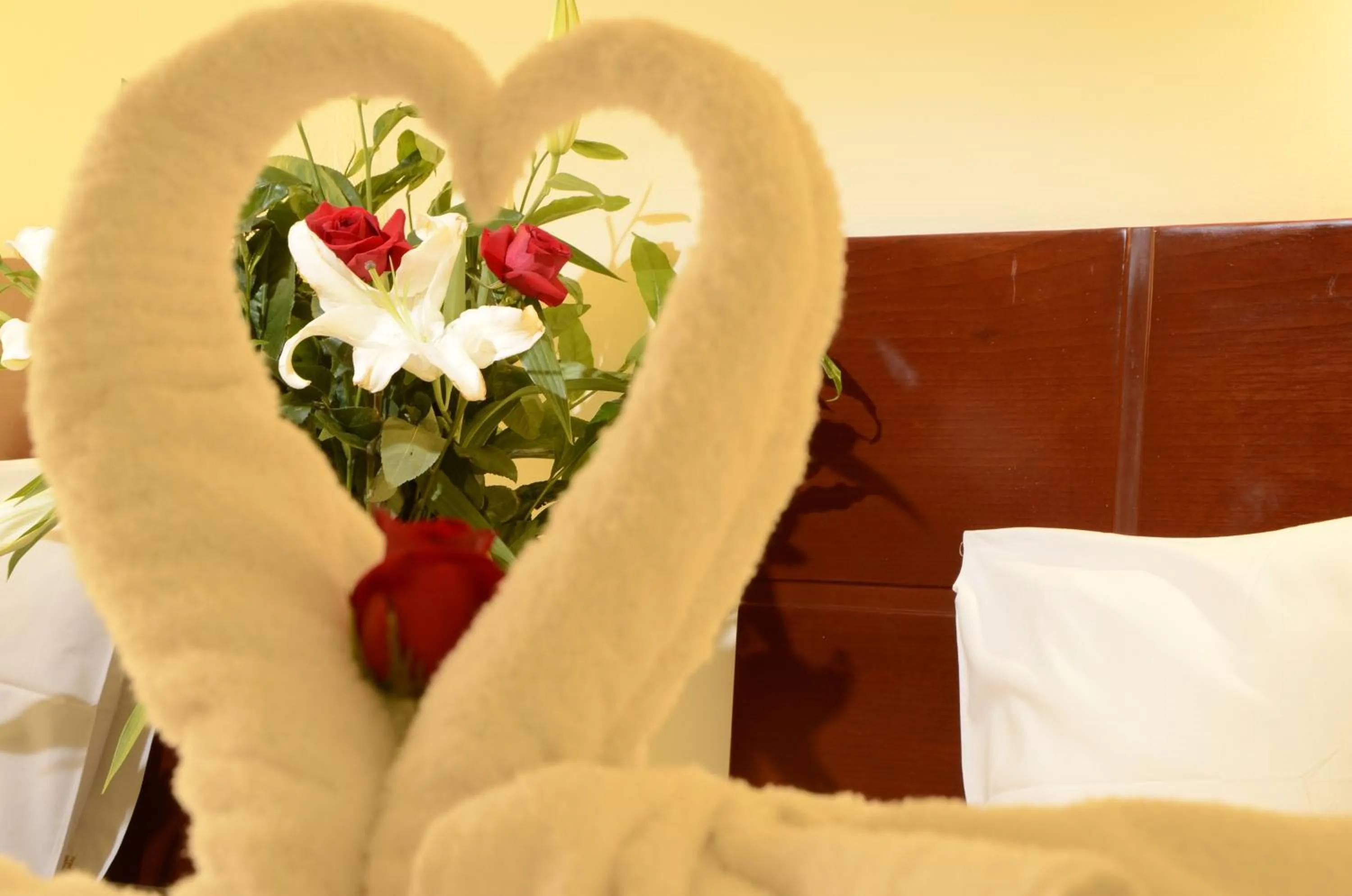 Decorative detail, Bed in Golden Inca Hotel
