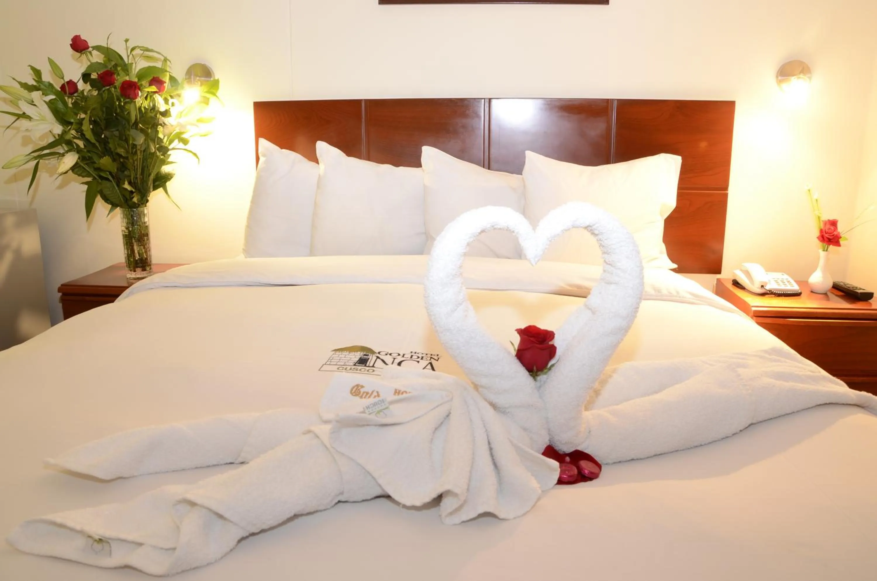 Bed in Golden Inca Hotel