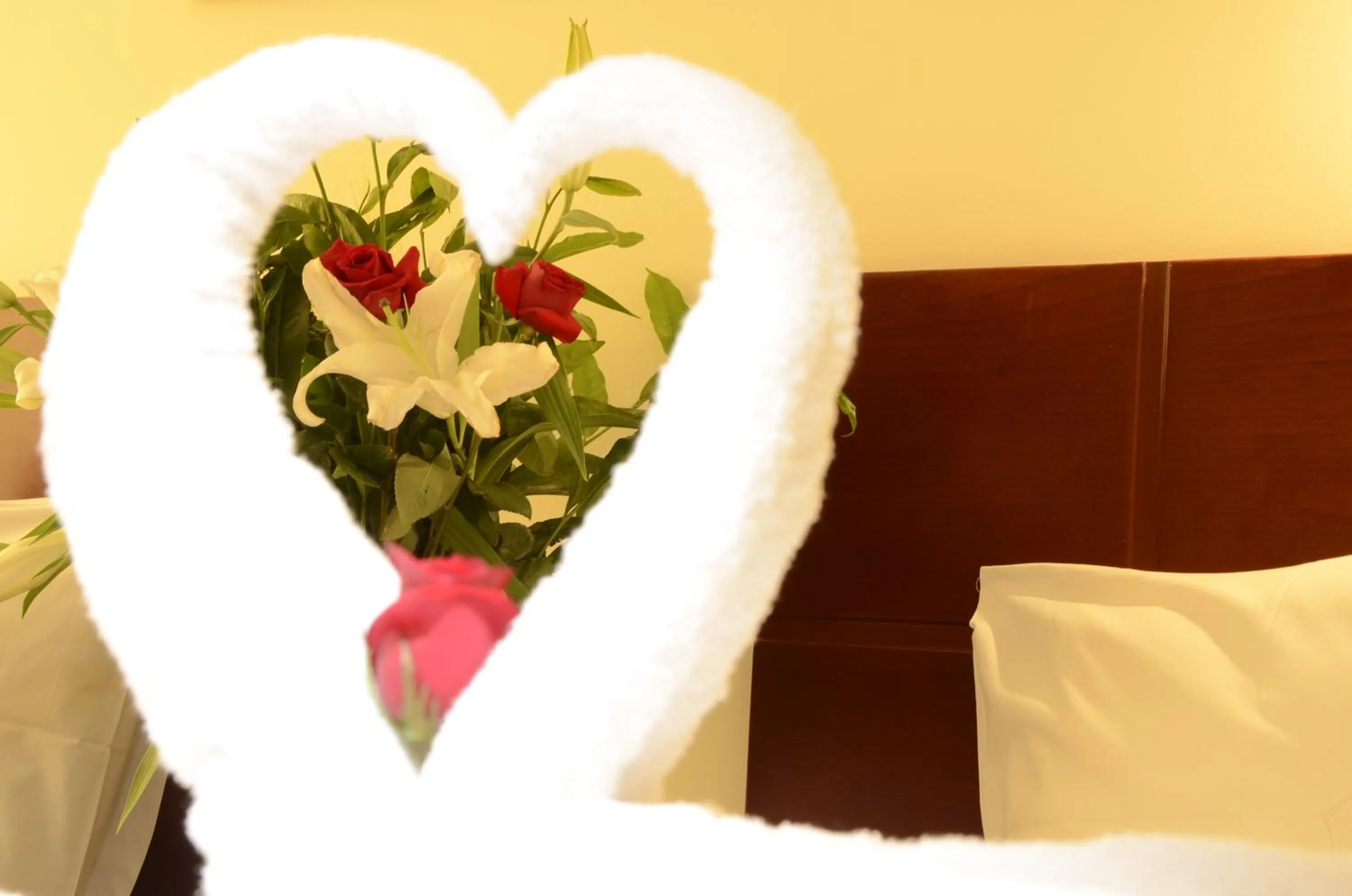 Bed in Golden Inca Hotel